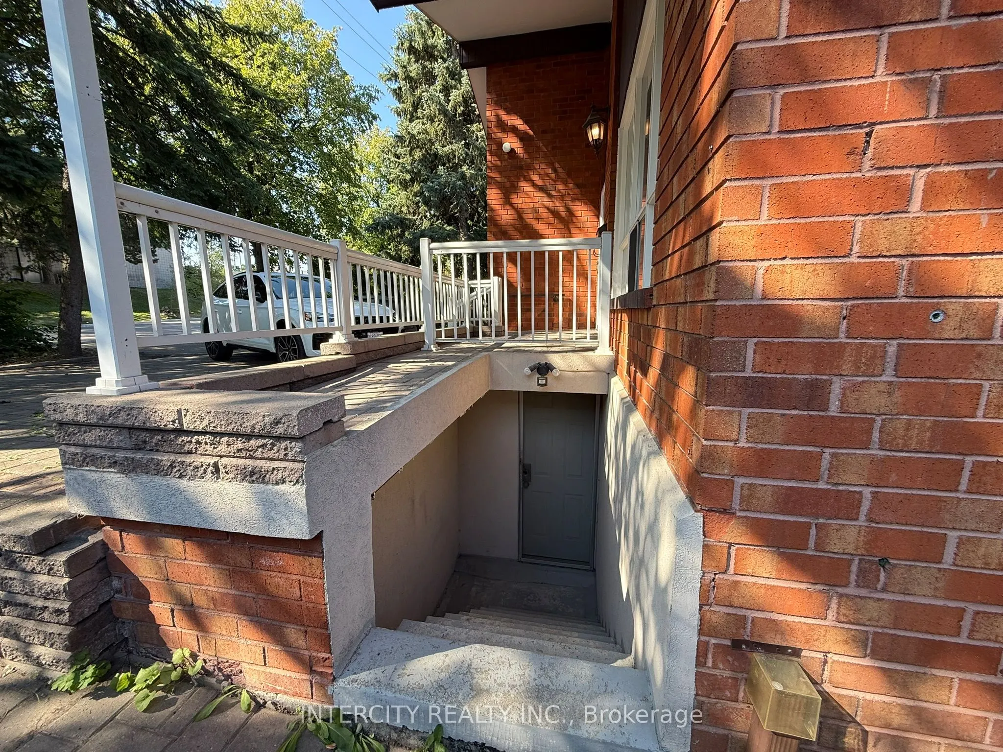 18 Glen Cameron Road