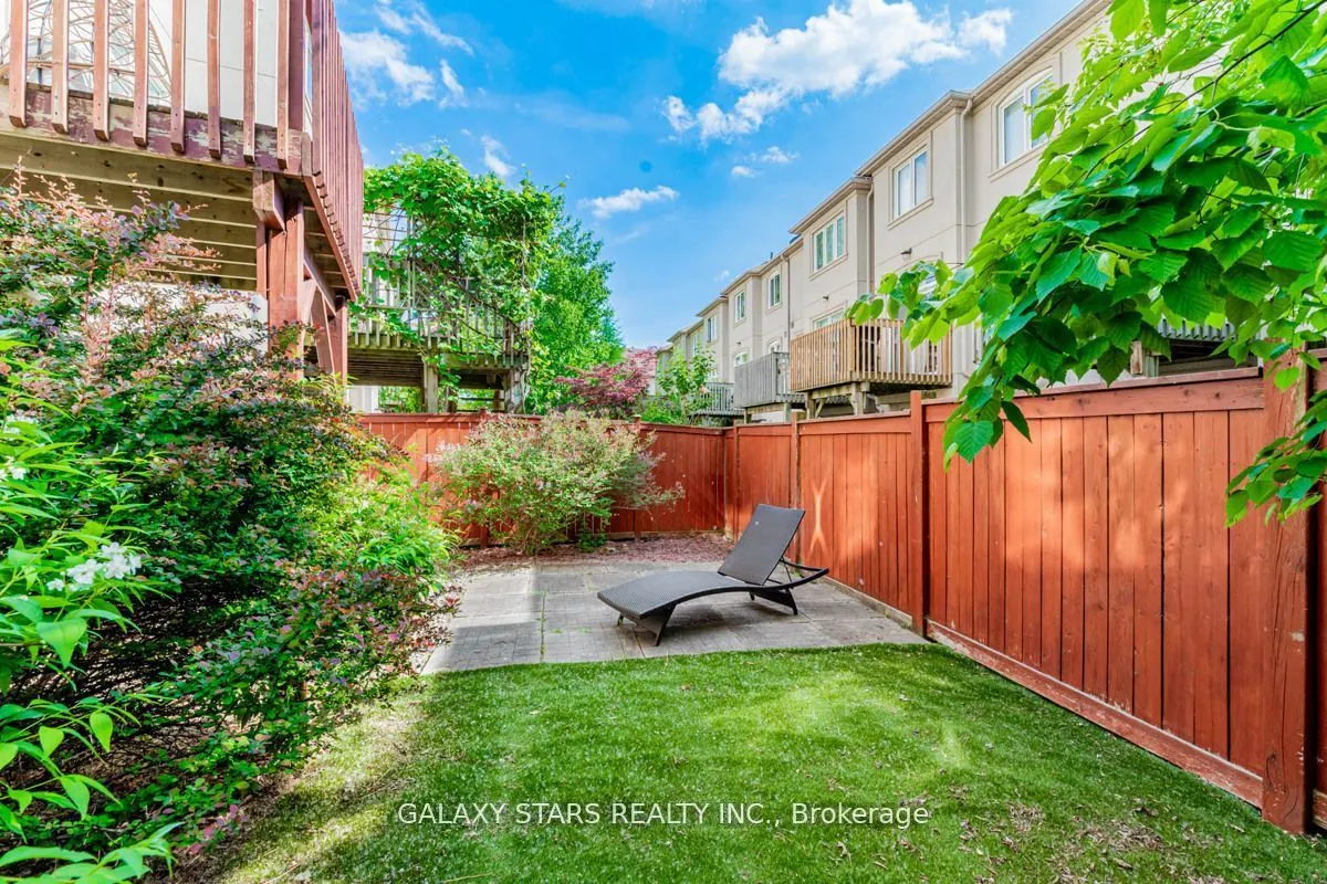 24 Post Oak Drive