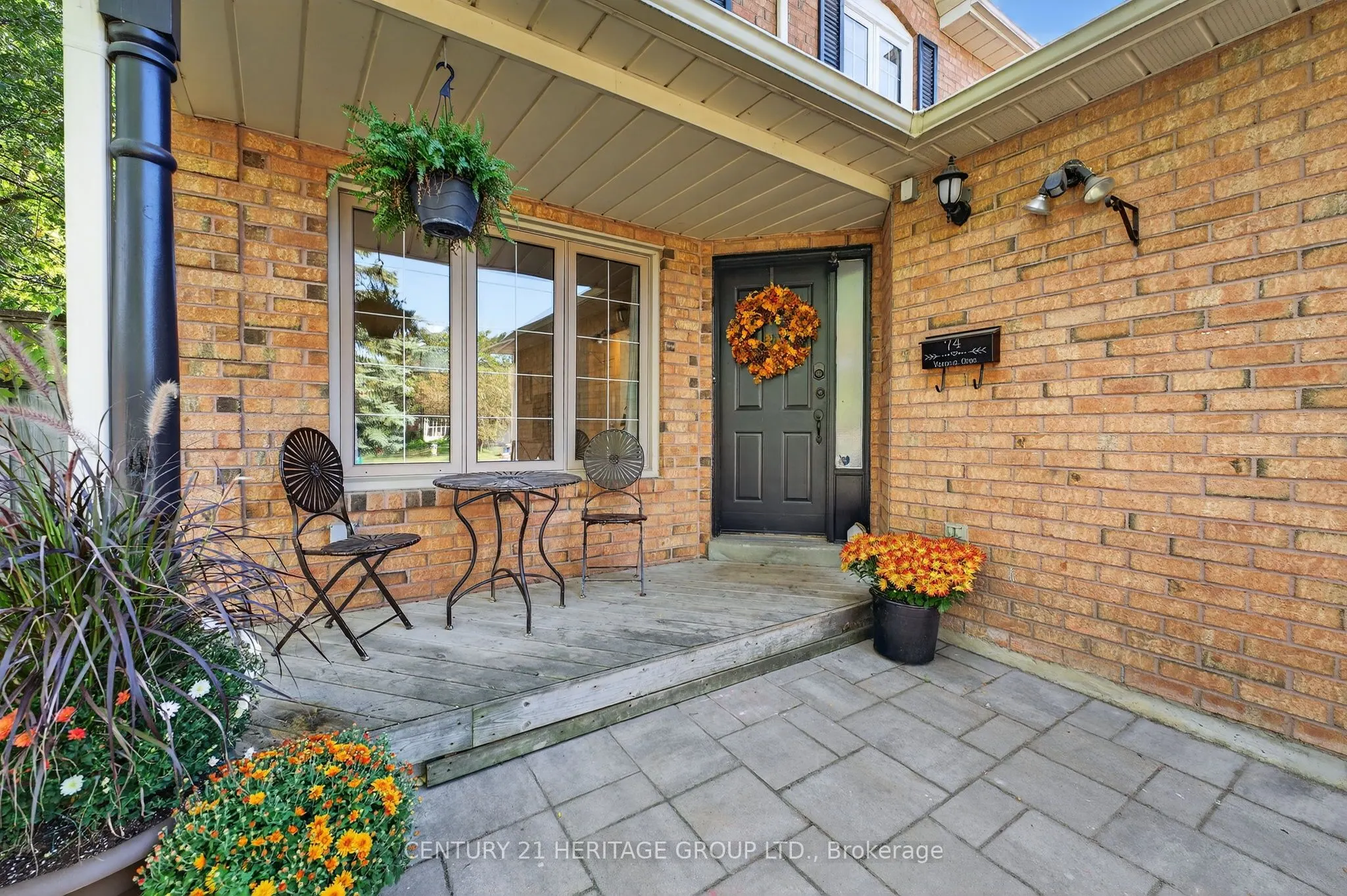 74 Verona Crescent