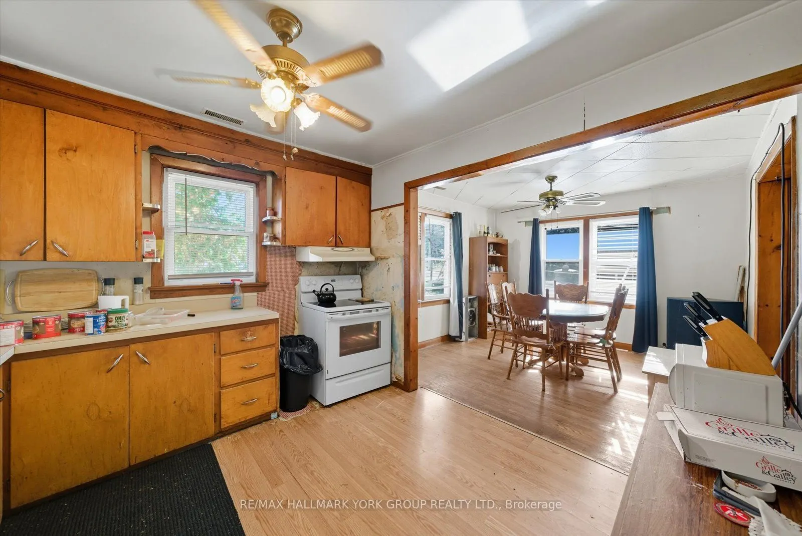 23035 Lake Ridge Road
