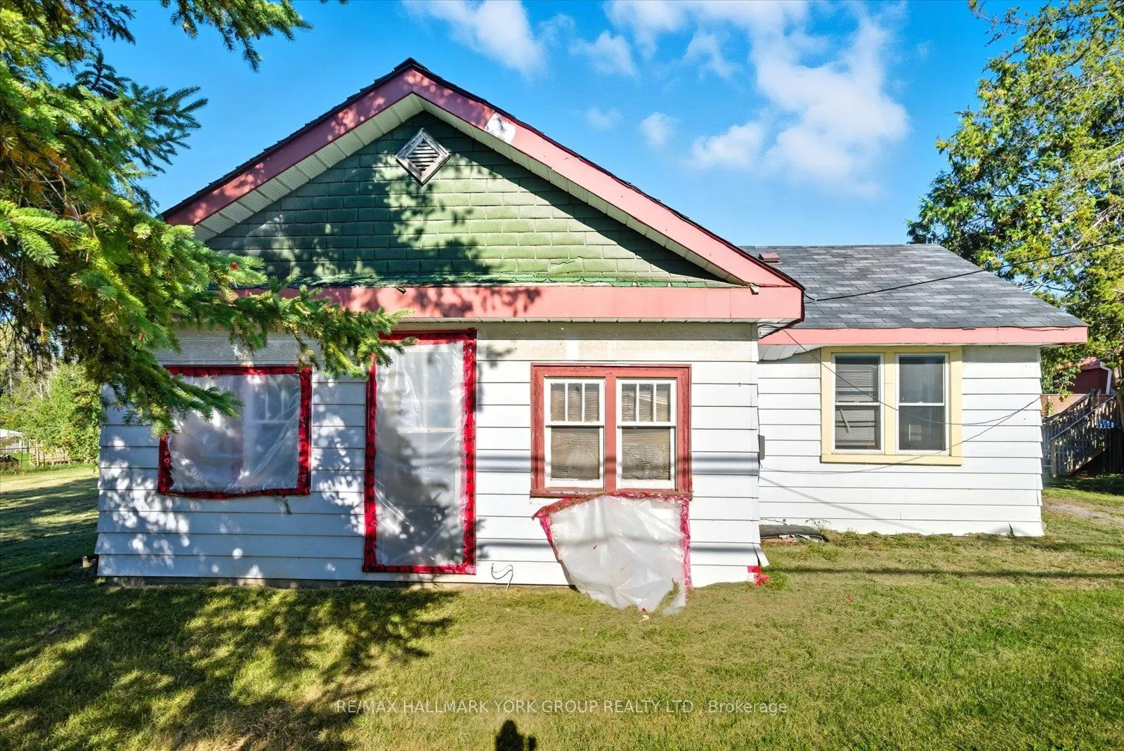 23035 Lake Ridge Road