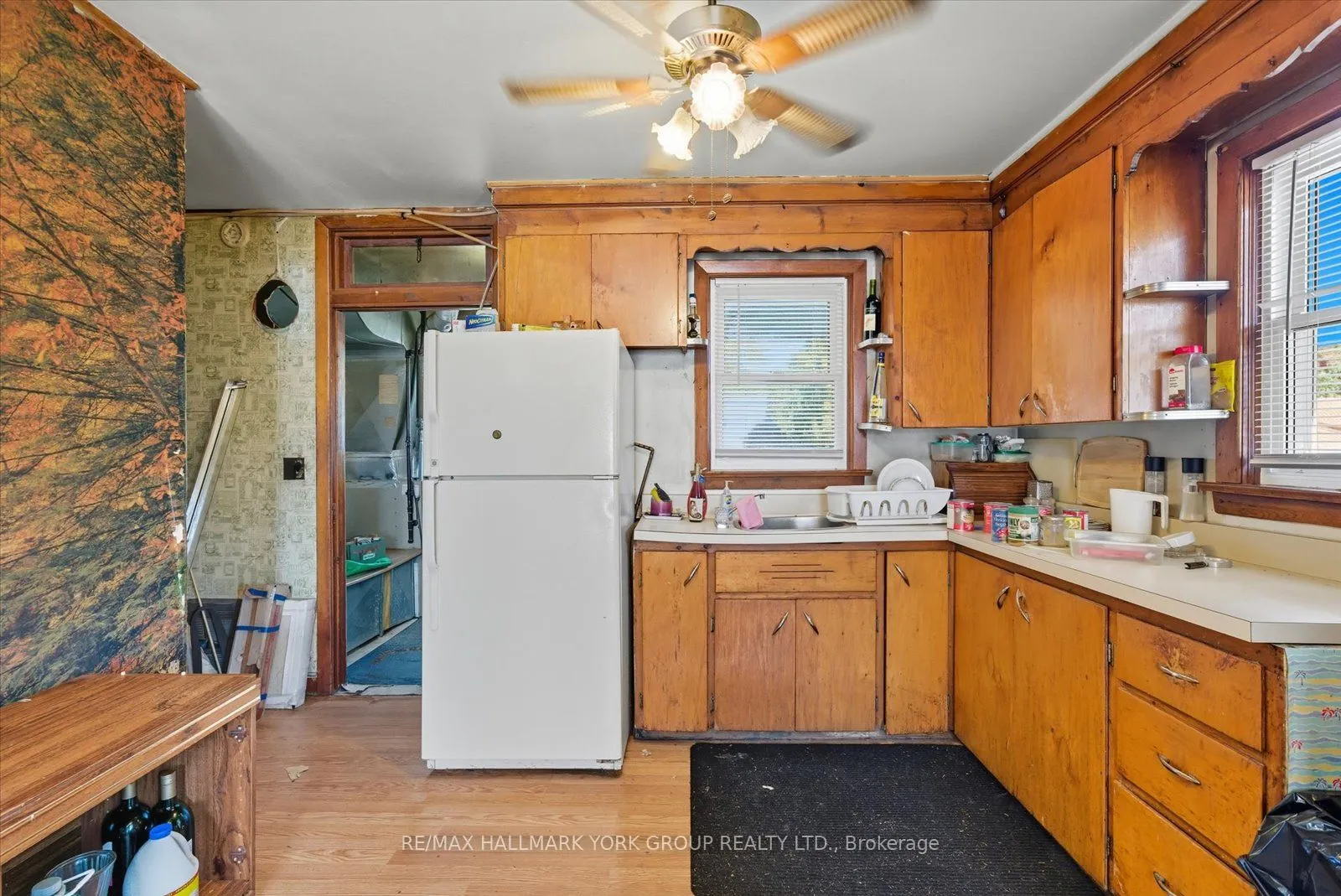23035 Lake Ridge Road