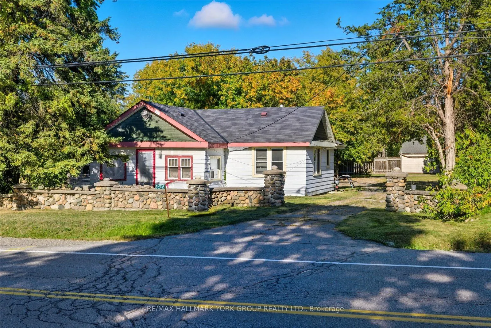 23035 Lake Ridge Road