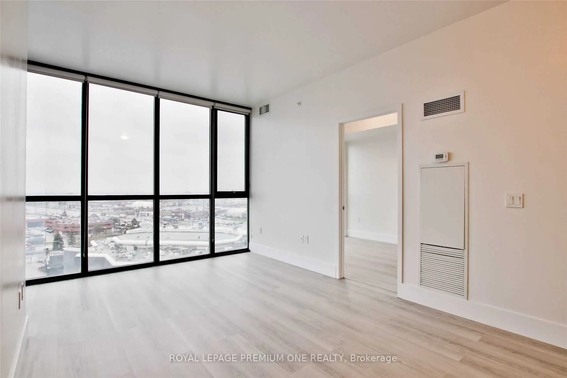 2916 Highway 7 Road, #1409