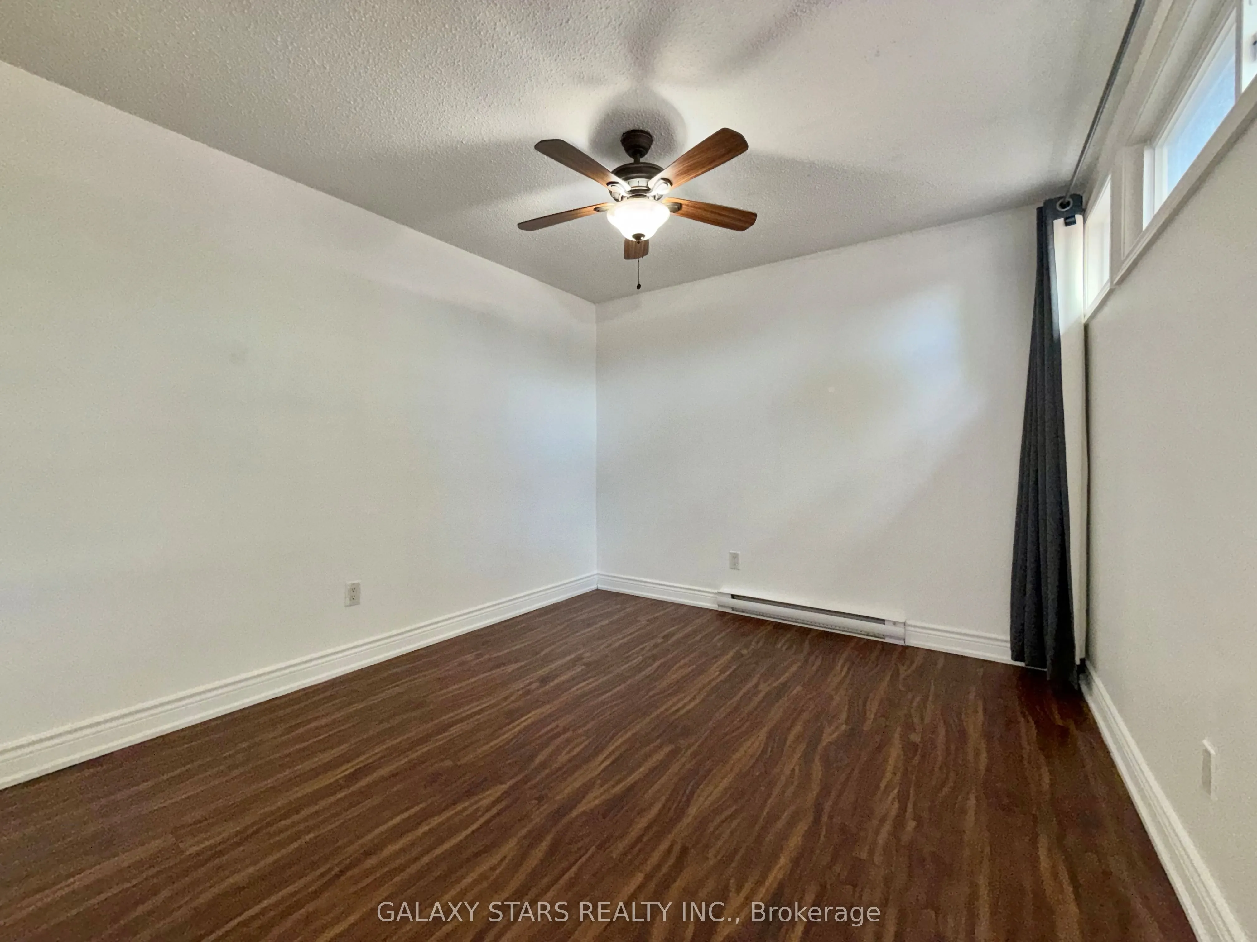 145 Milestone Crescent, #21