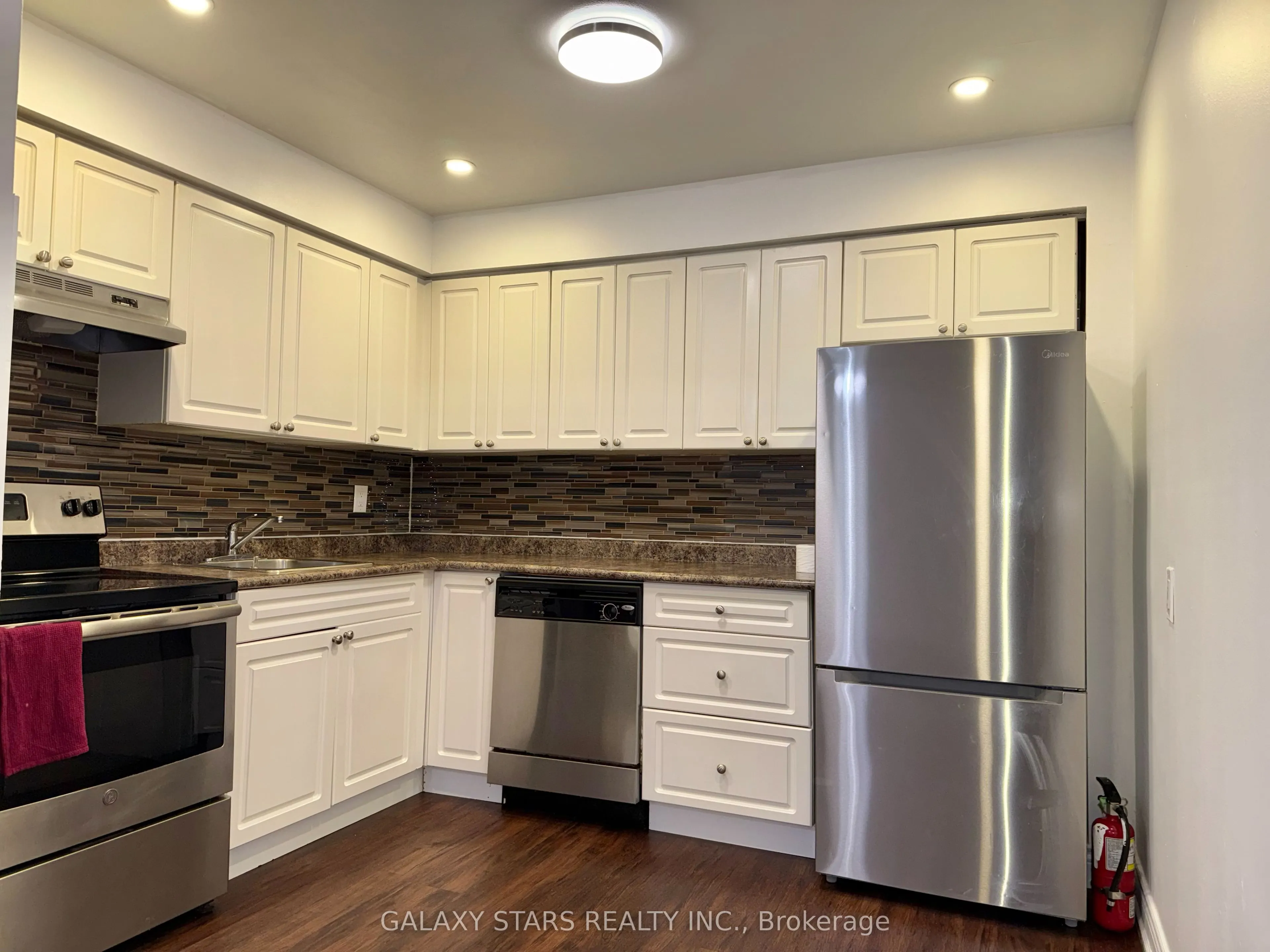 145 Milestone Crescent, #21