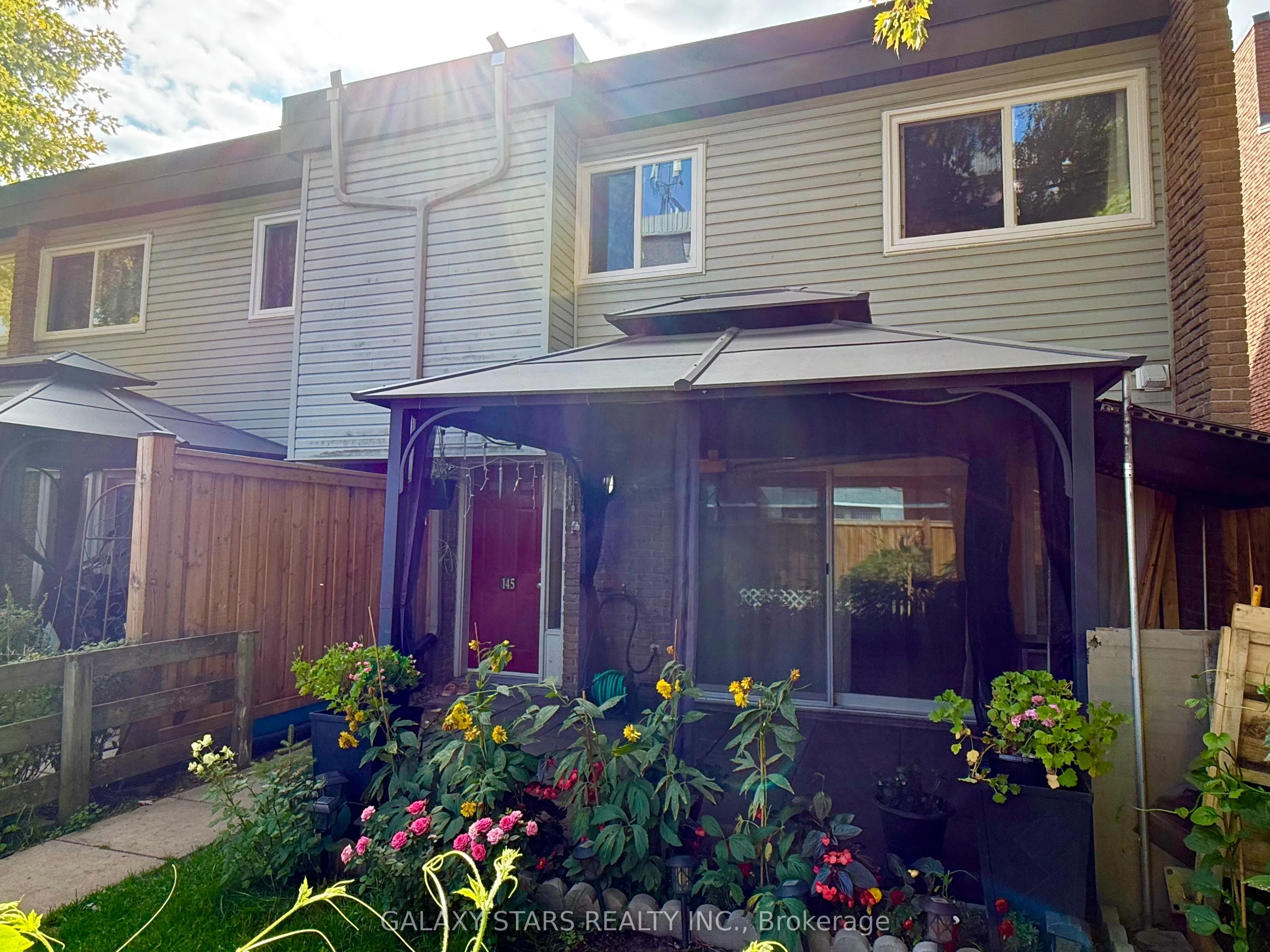 145 Milestone Crescent, #21