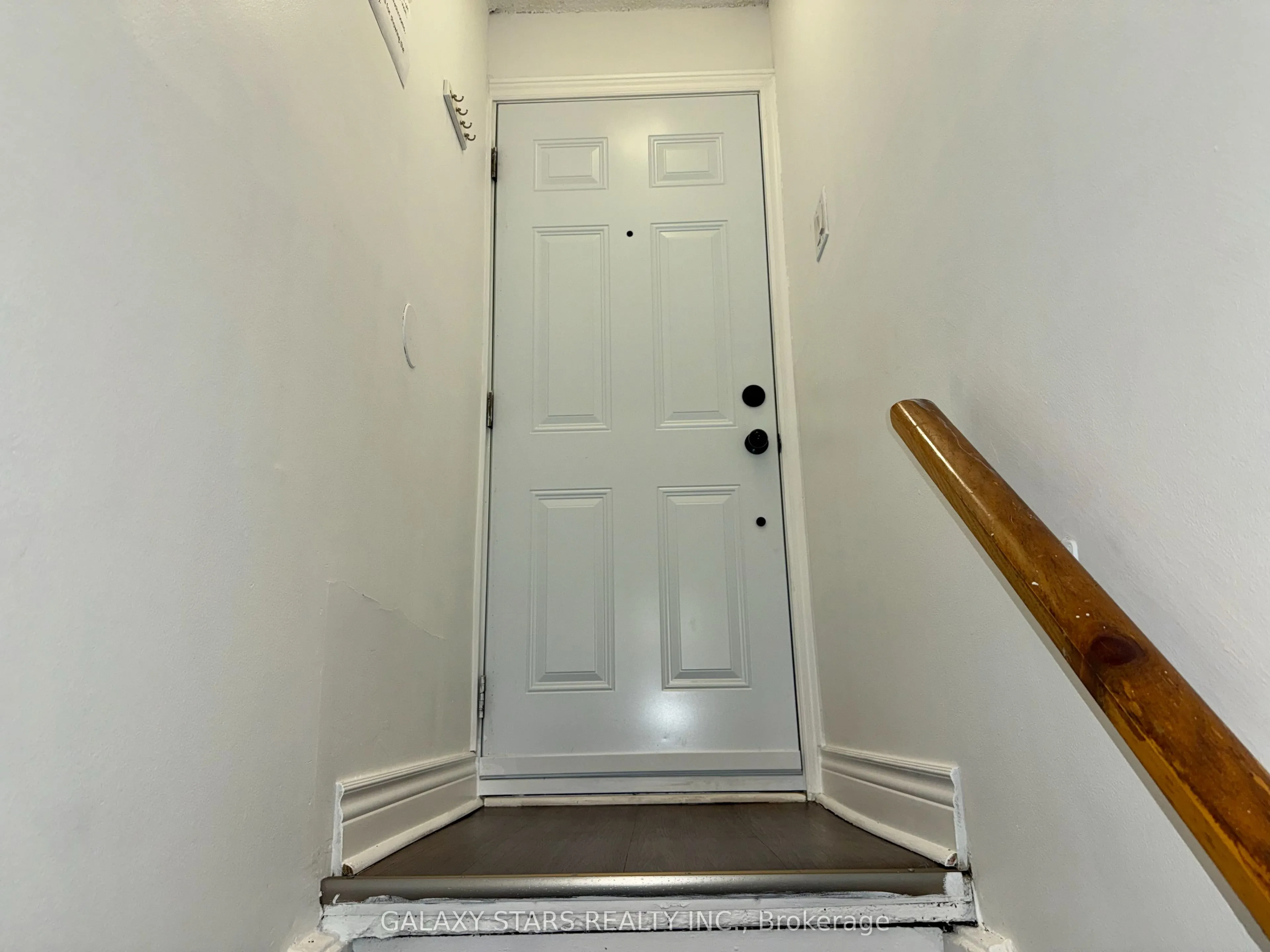 145 Milestone Crescent, #21