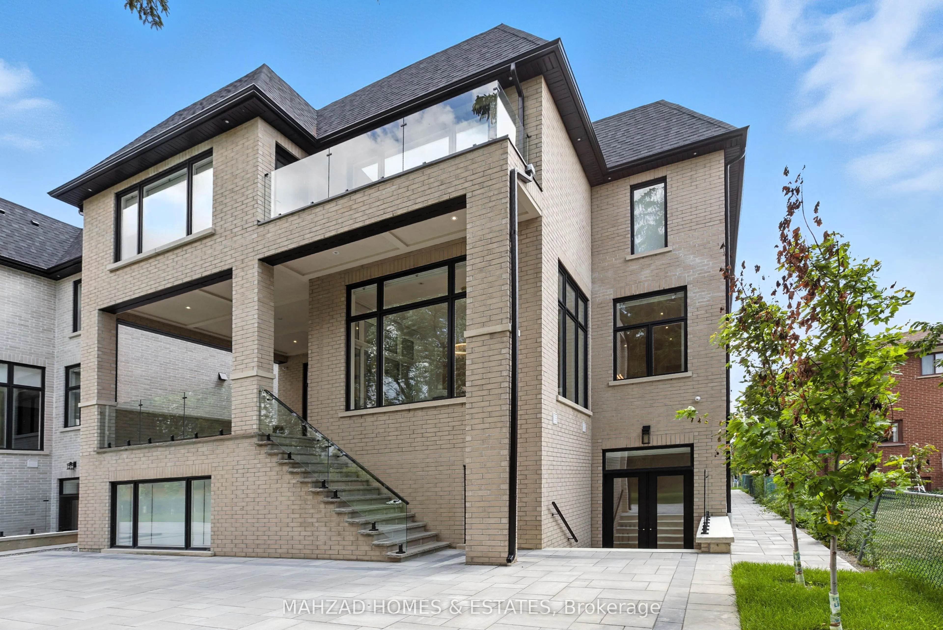 30 B Scott Drive