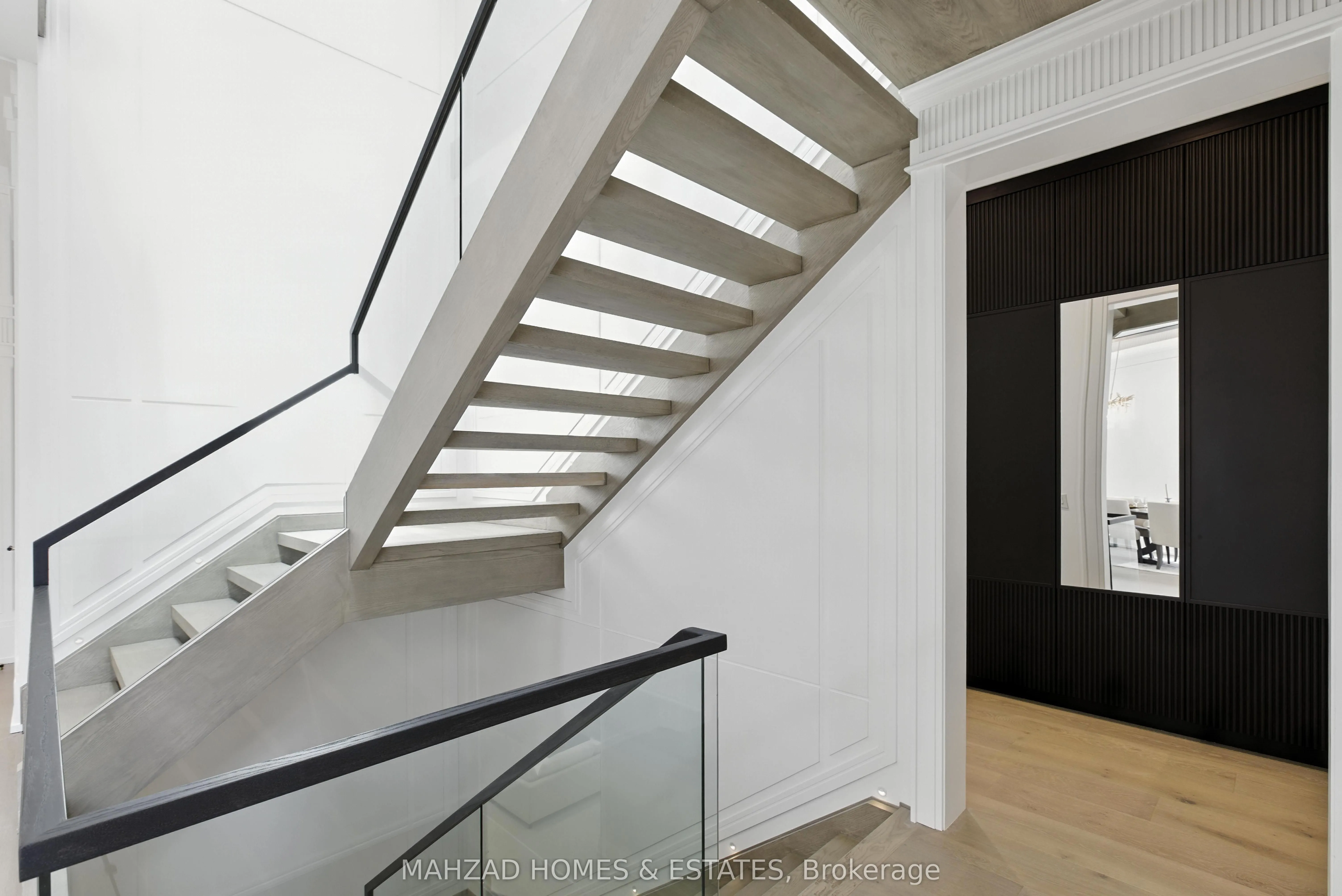 30 B Scott Drive