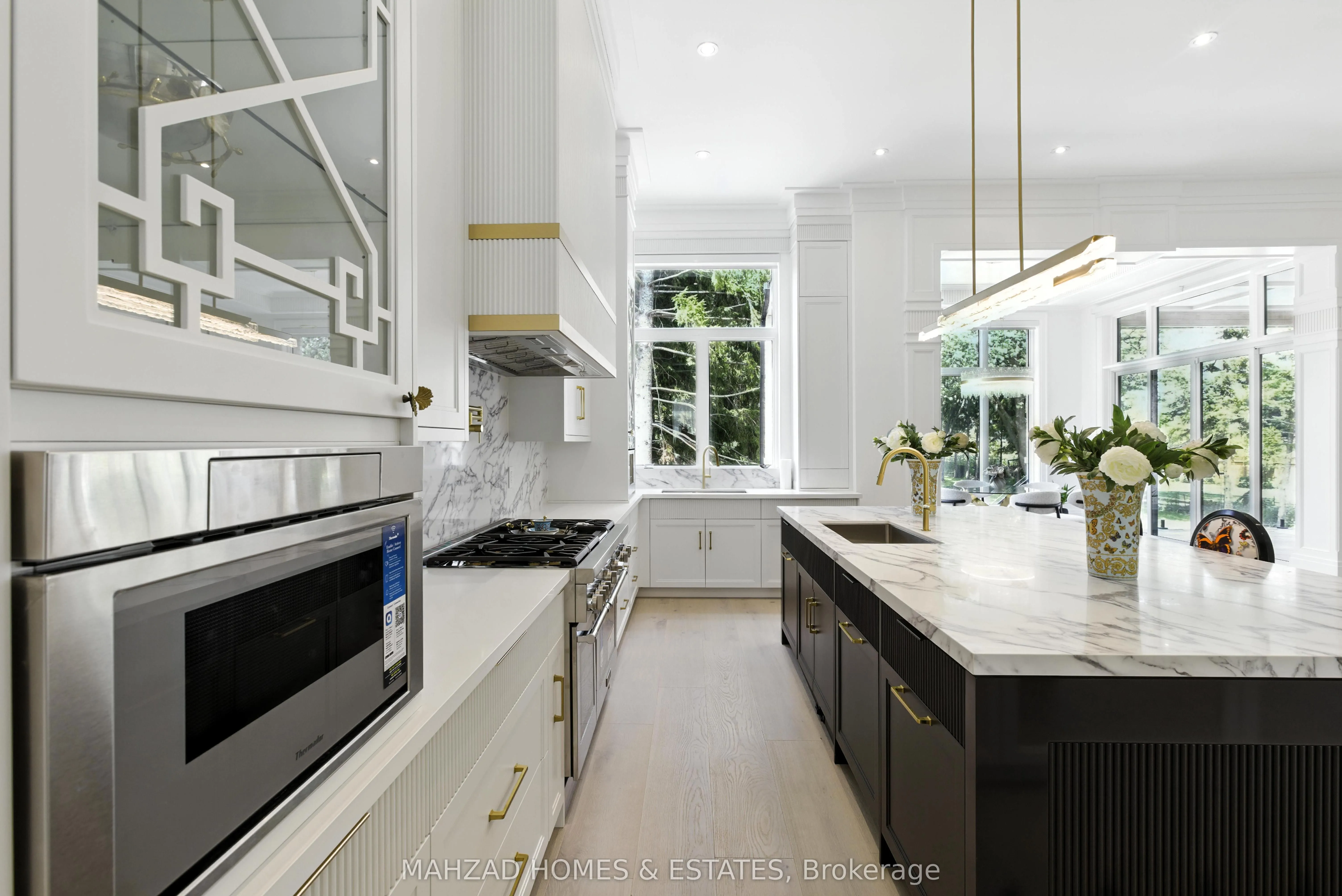 30 B Scott Drive