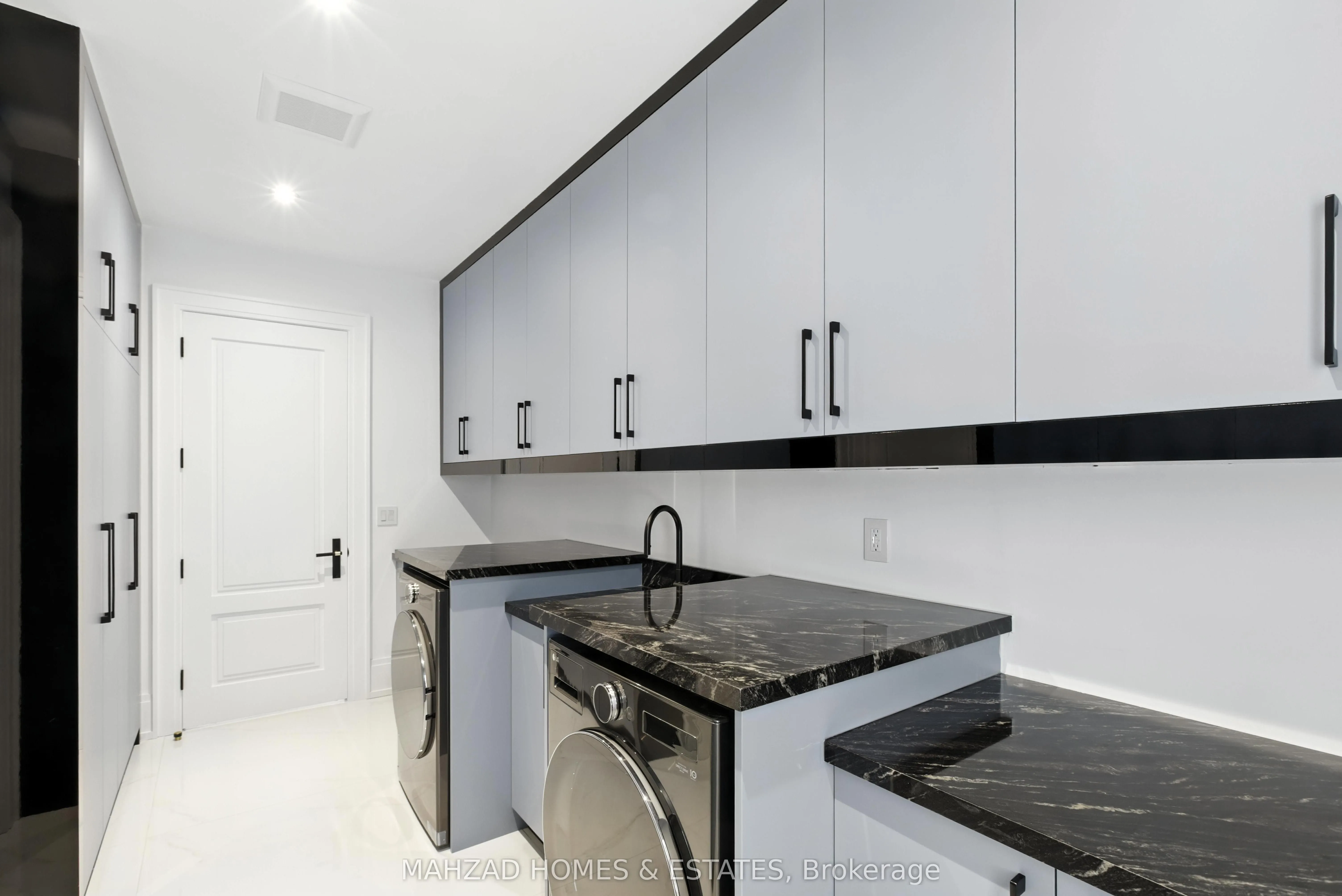 30 B Scott Drive