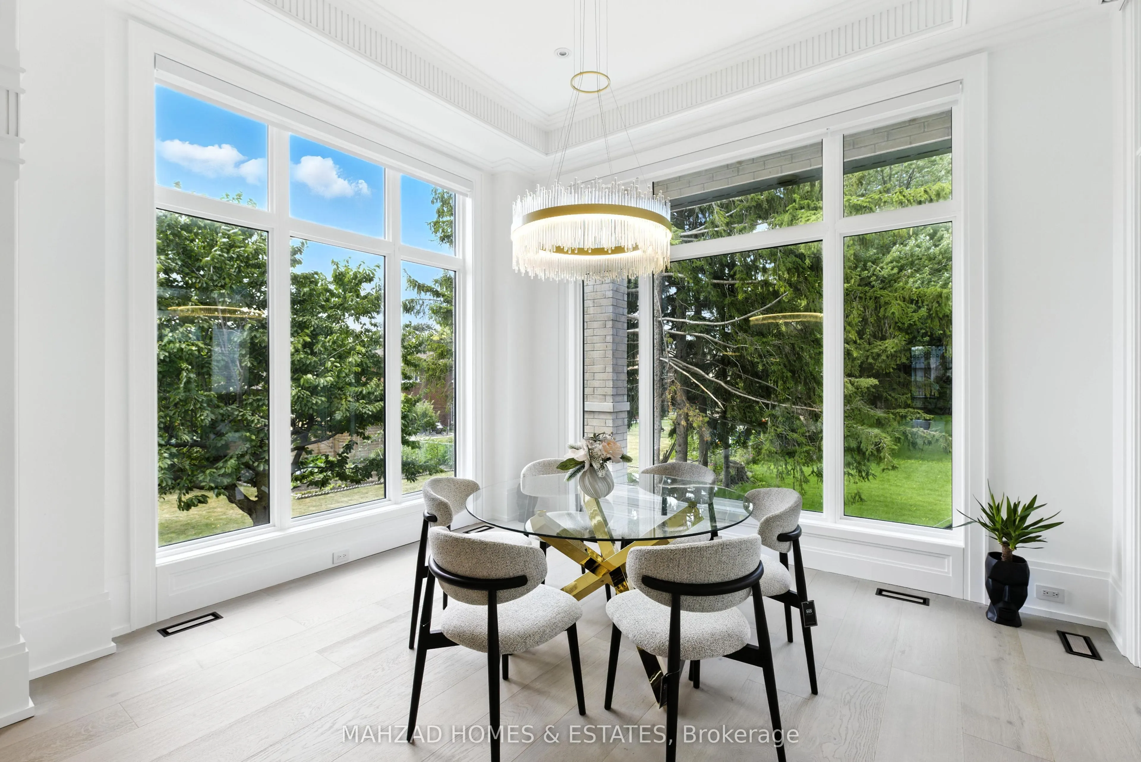 30 B Scott Drive