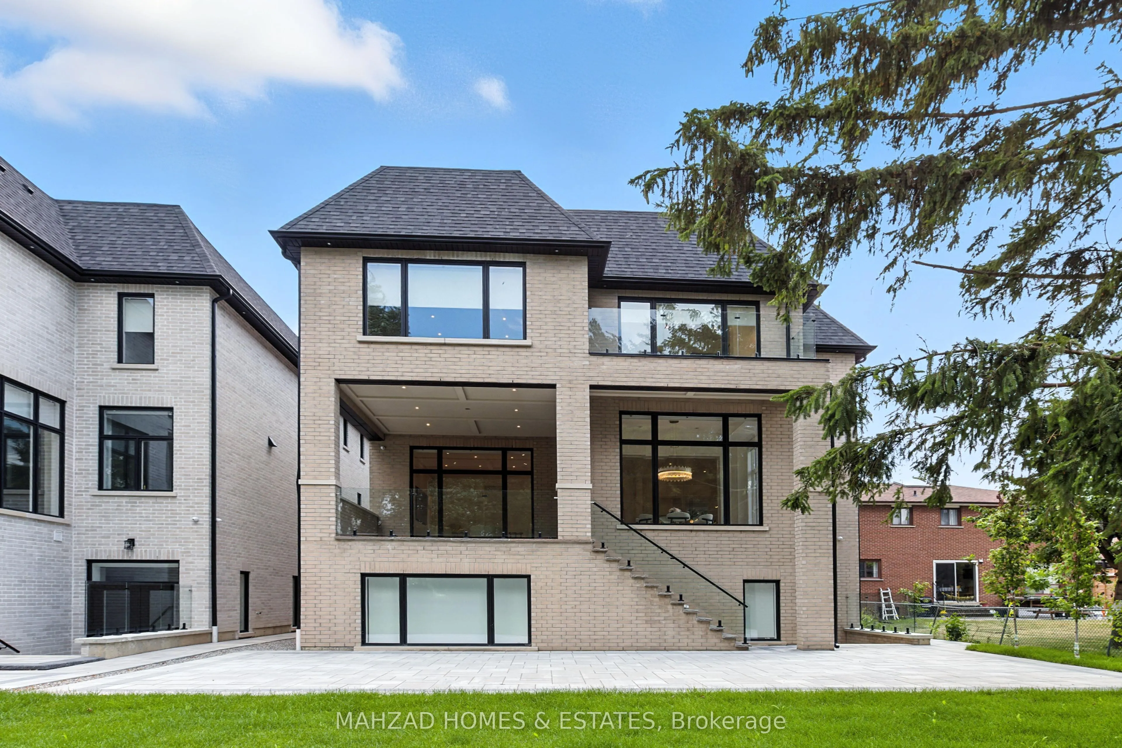 30 B Scott Drive