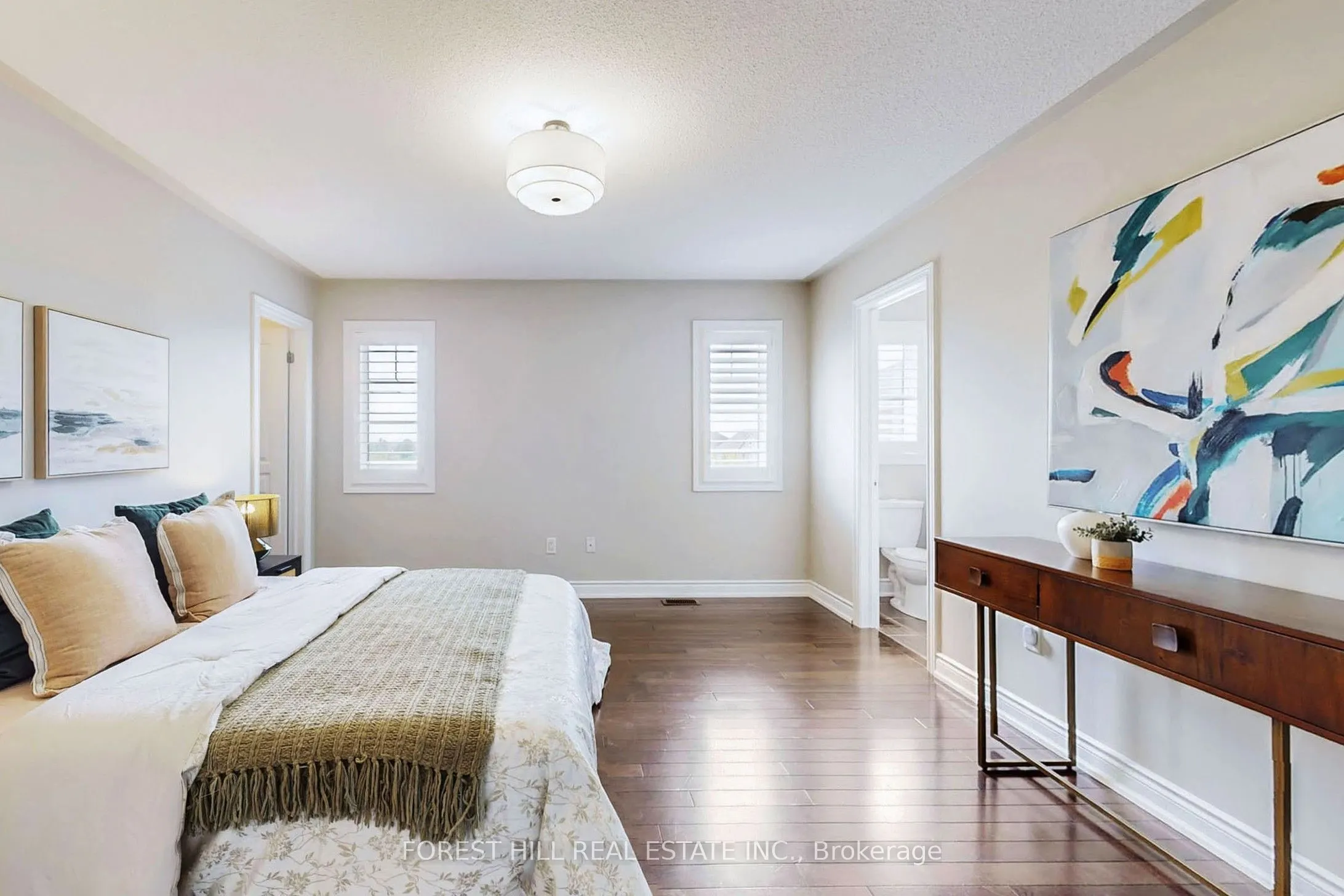 21 Farmhouse Crescent