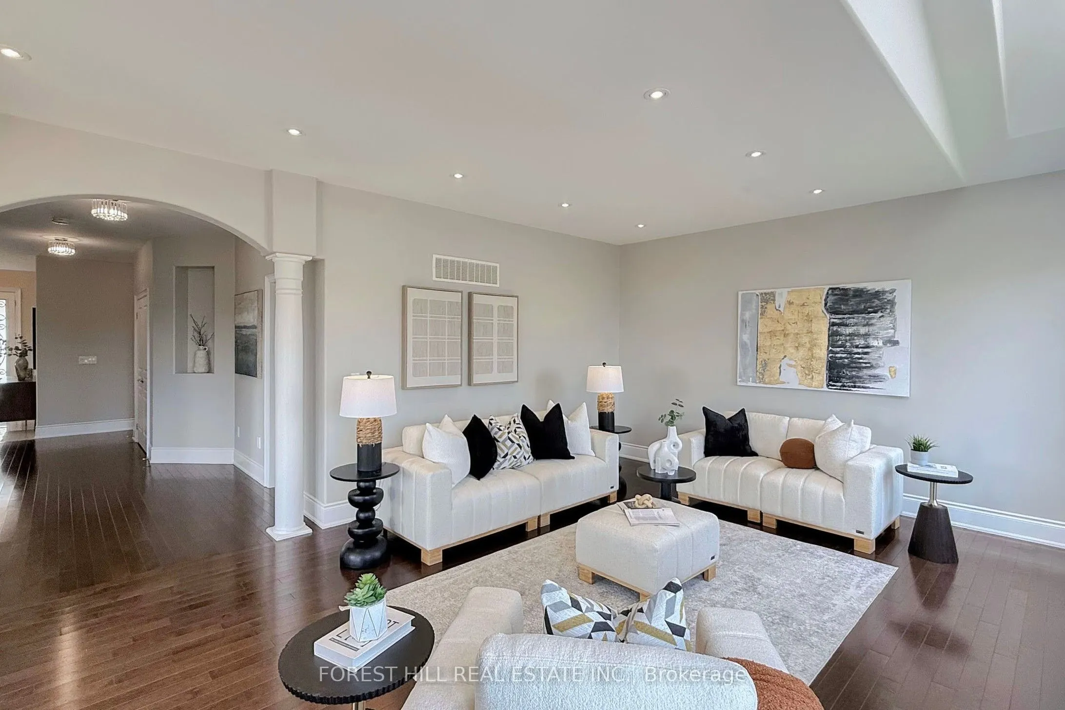 21 Farmhouse Crescent