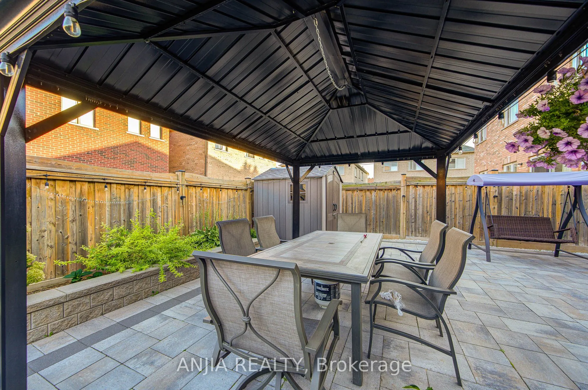 5 Warton Court