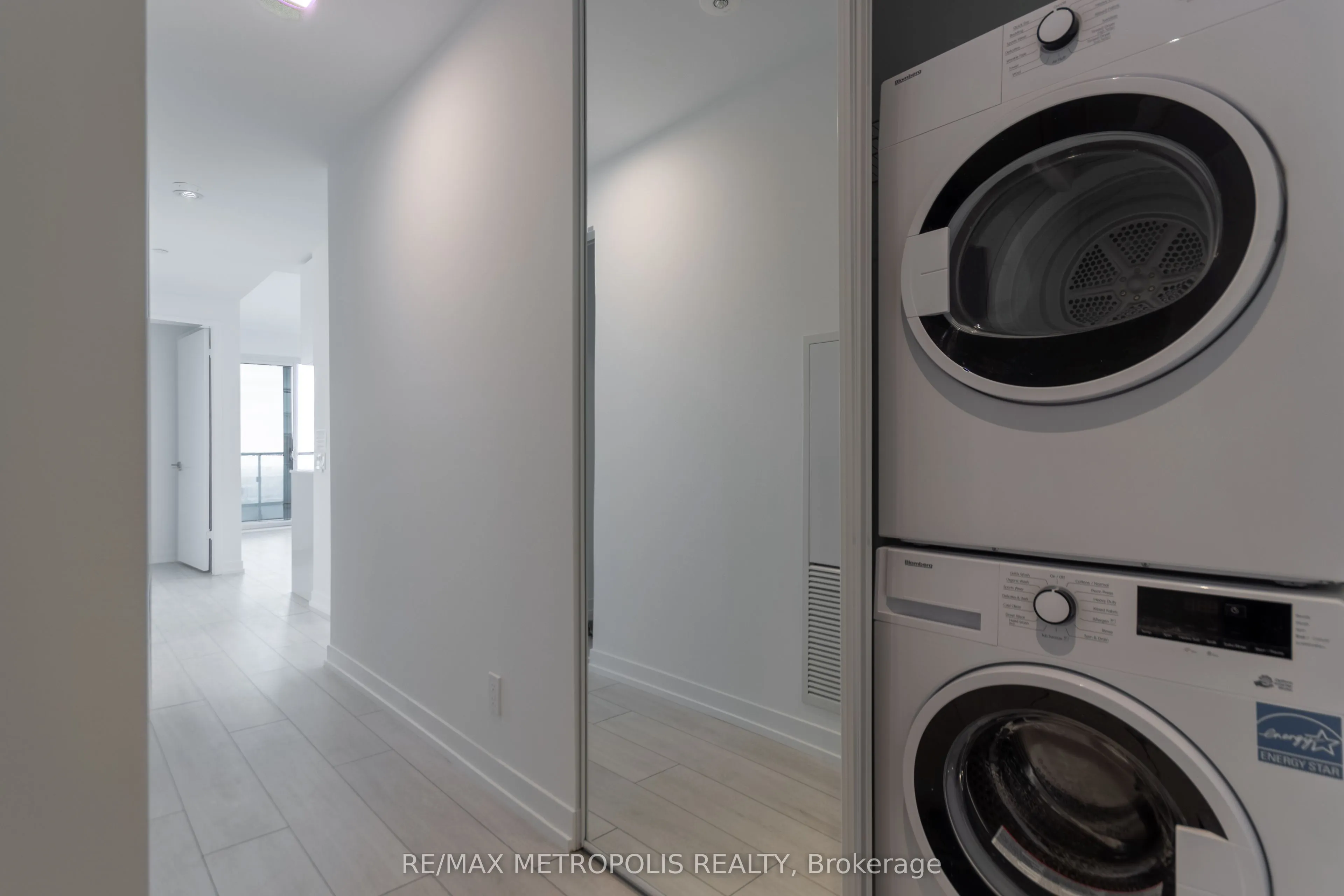 5 Buttermill Avenue, #5709