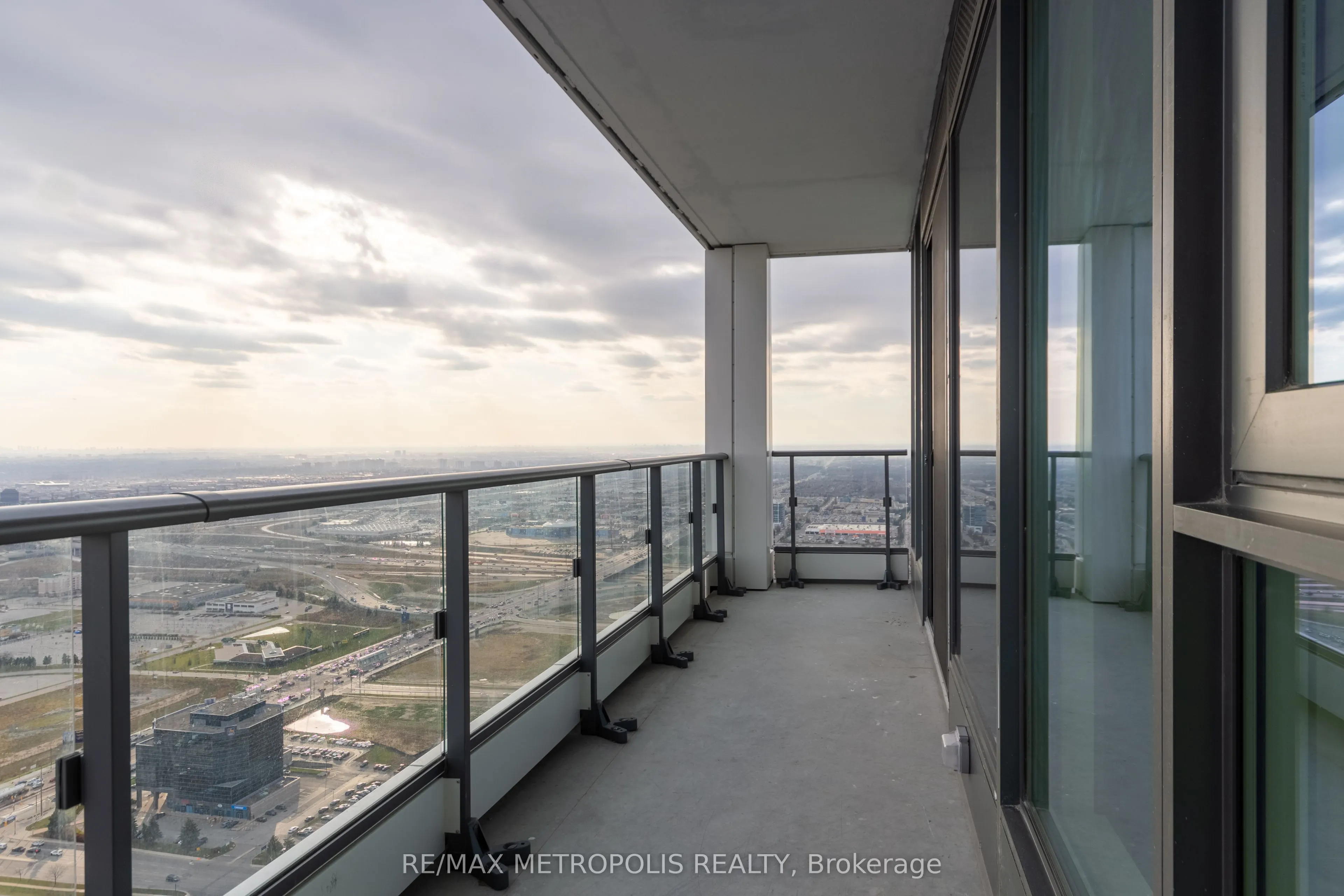 5 Buttermill Avenue, #5709