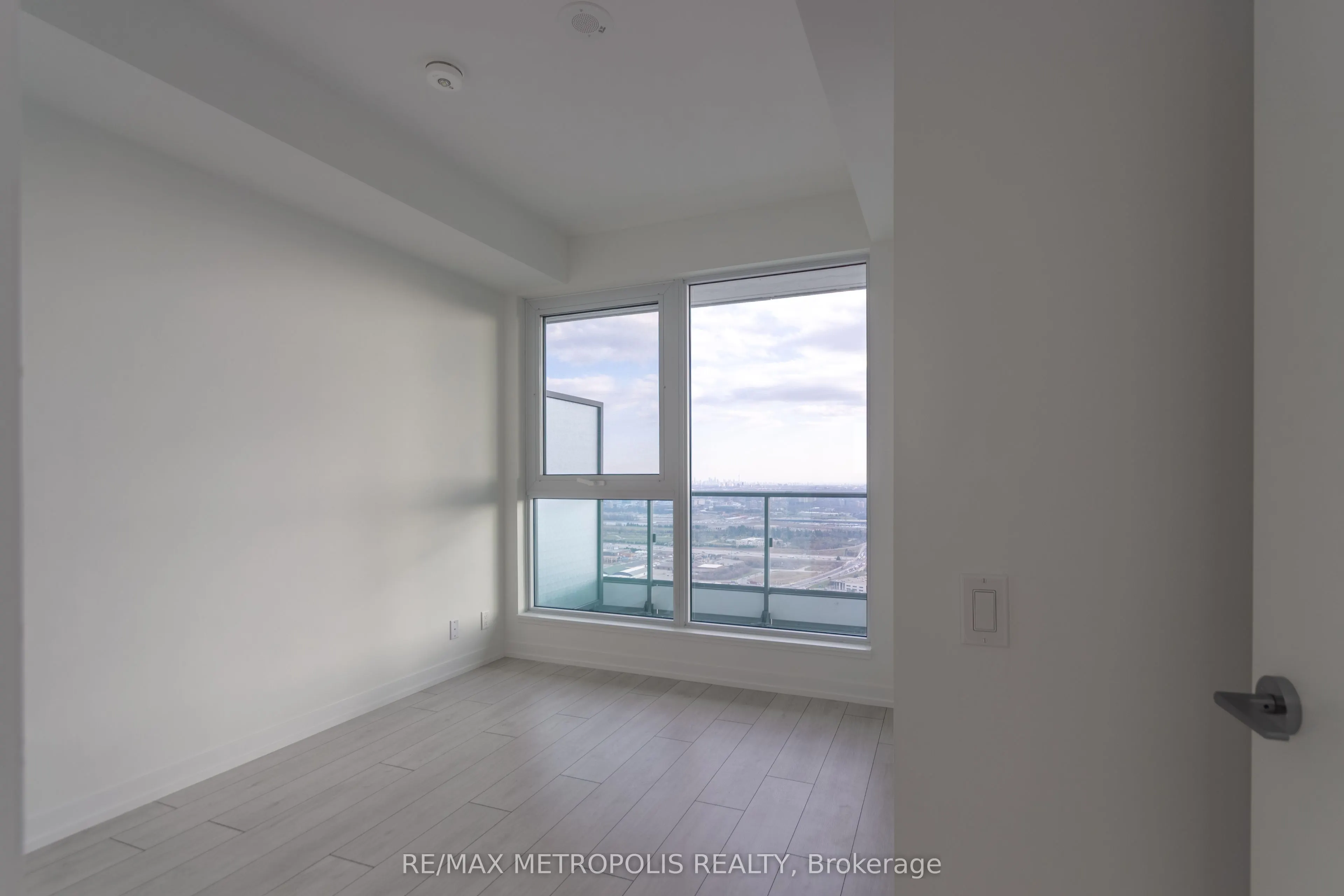 5 Buttermill Avenue, #5709