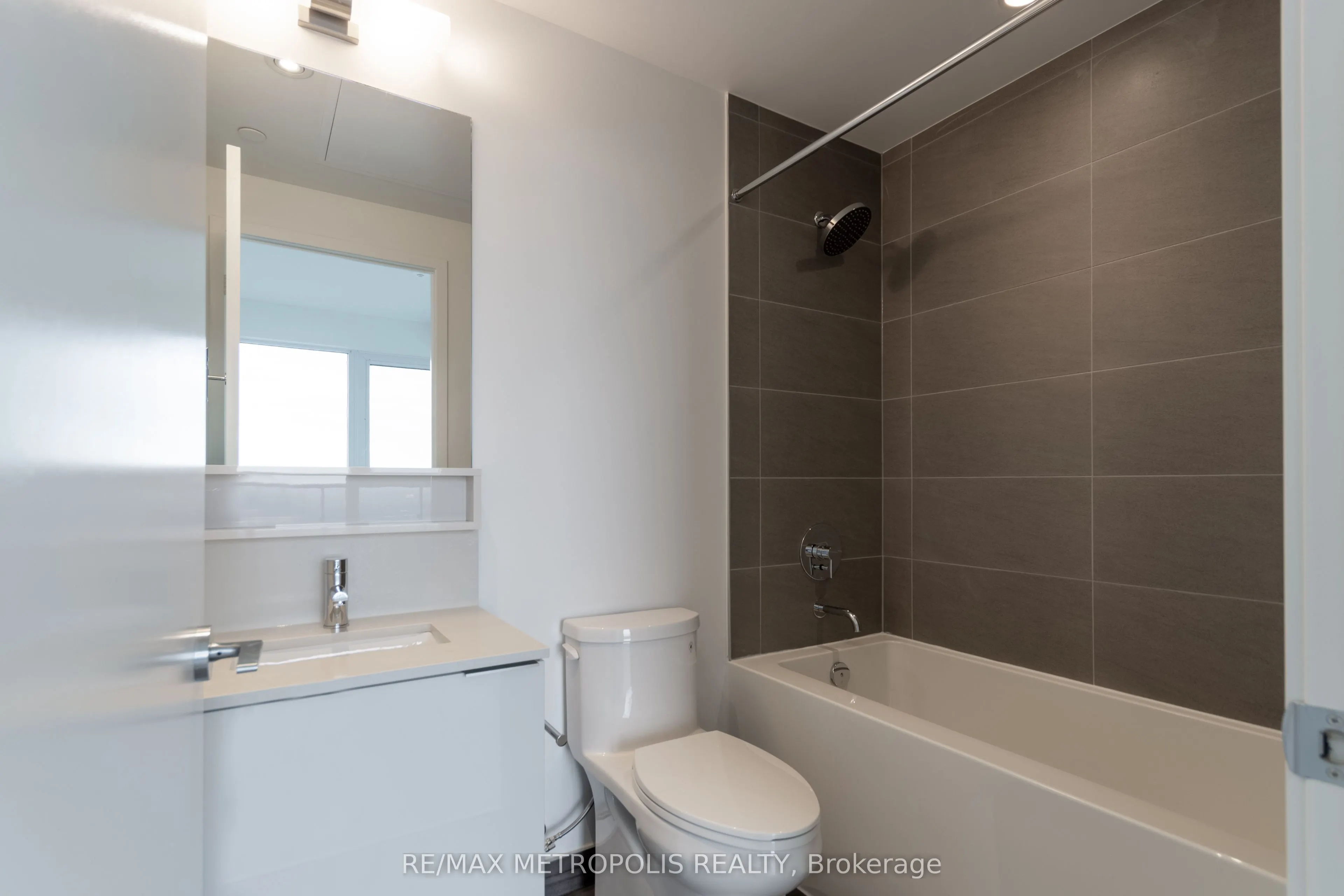 5 Buttermill Avenue, #5709