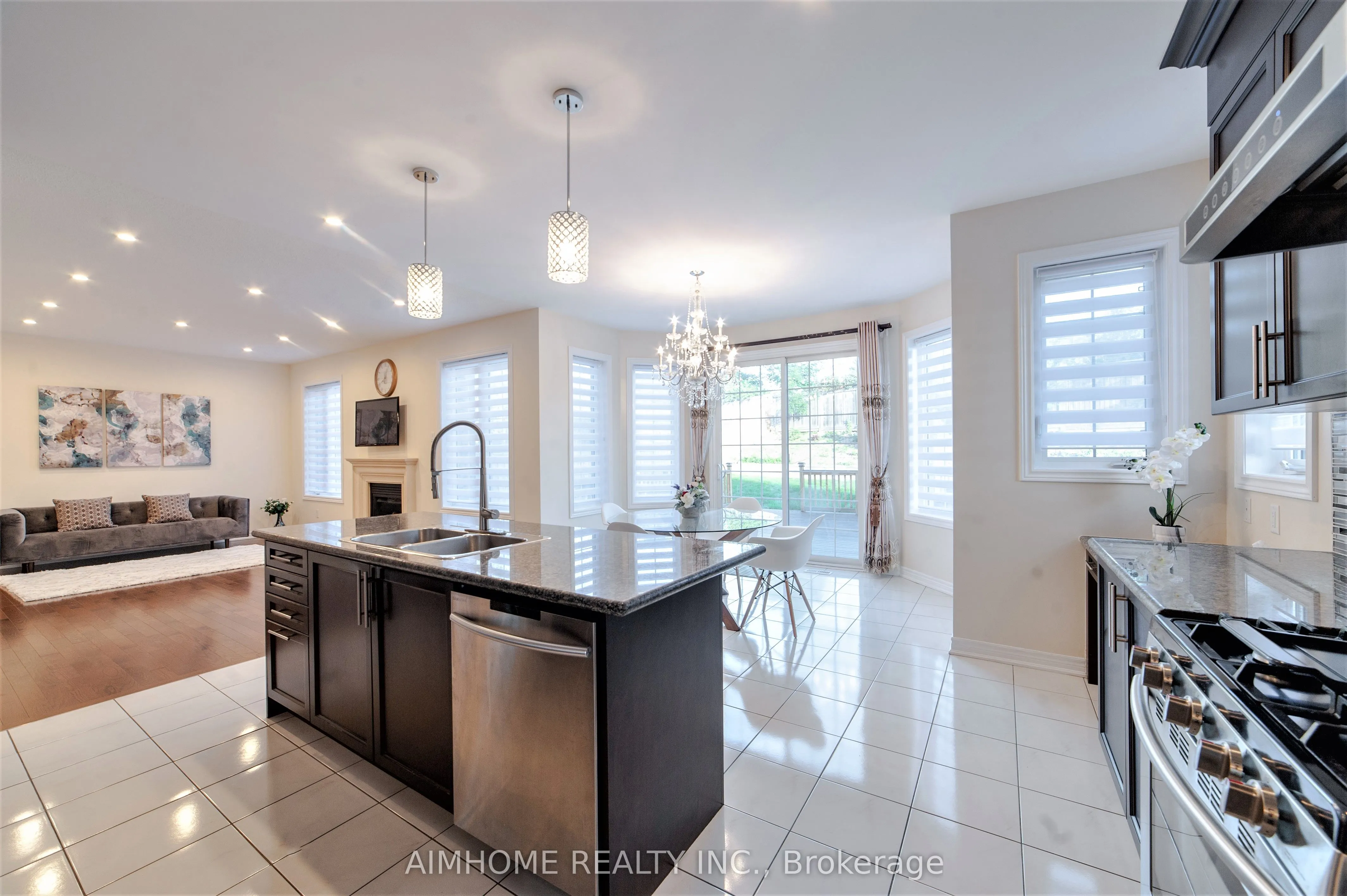 28 Countrywide Court