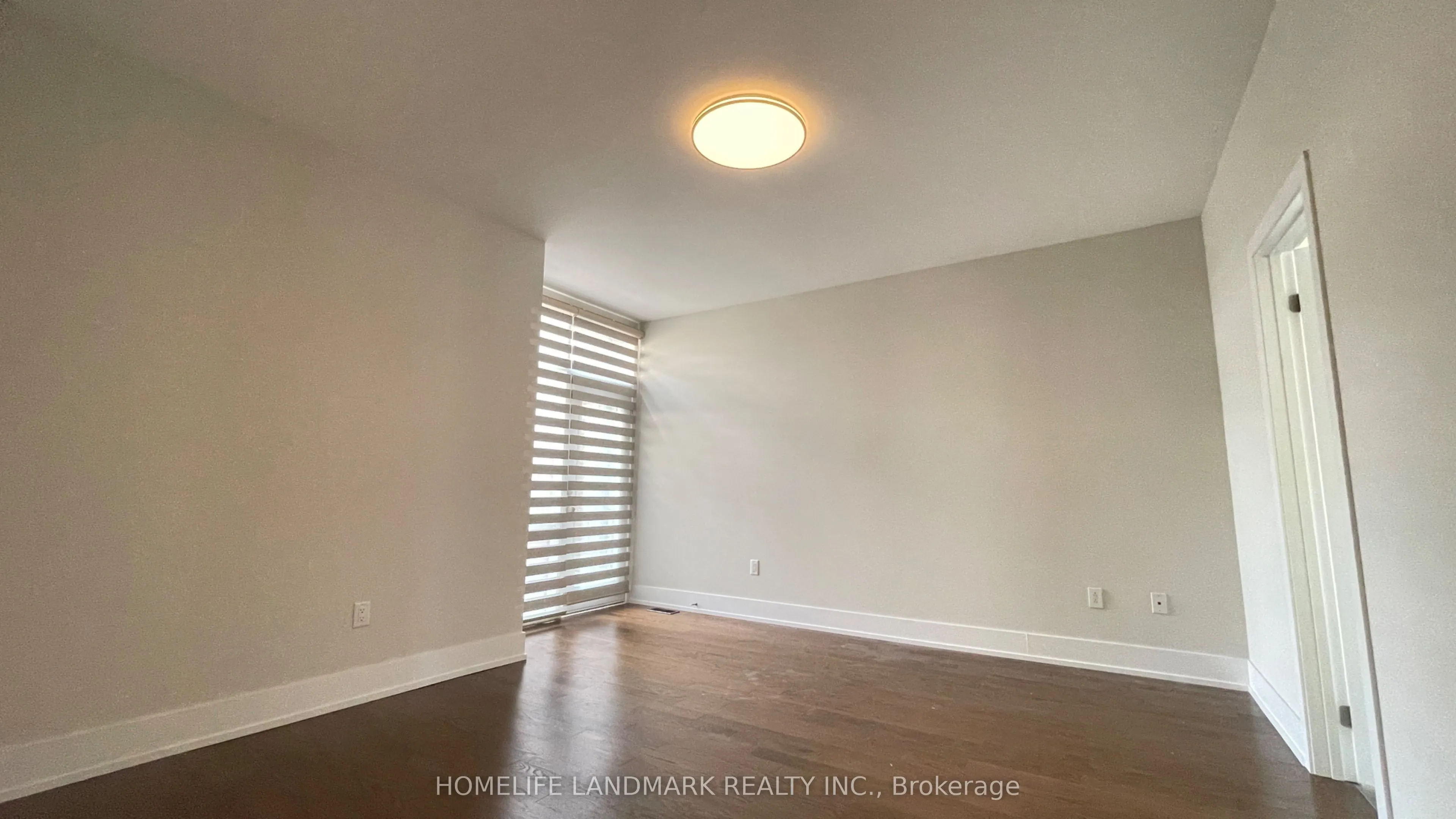35 Thorncrest Drive
