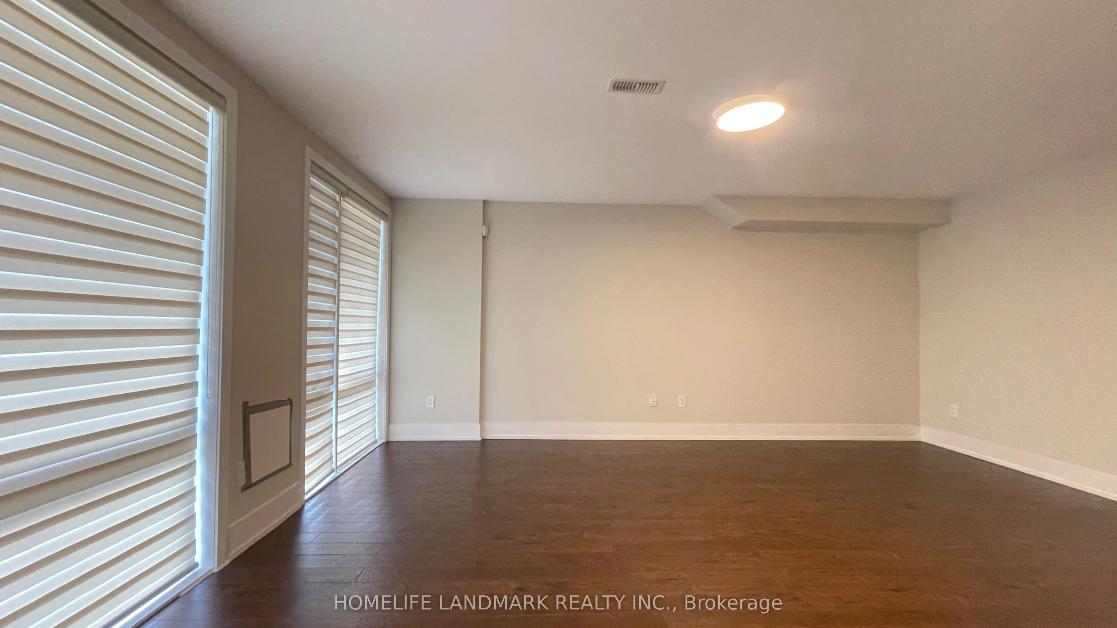 35 Thorncrest Drive