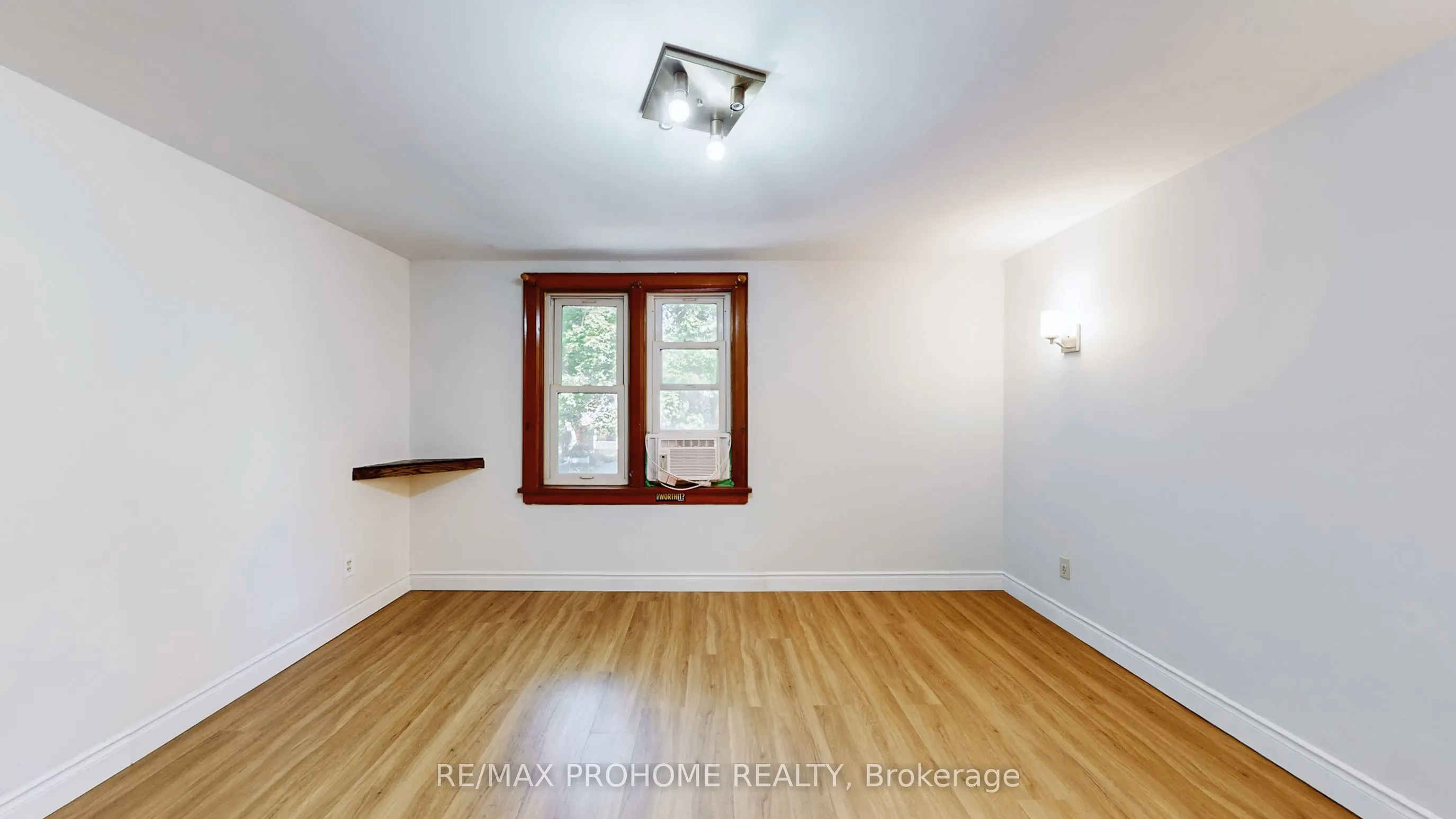 17 Eckardt Avenue