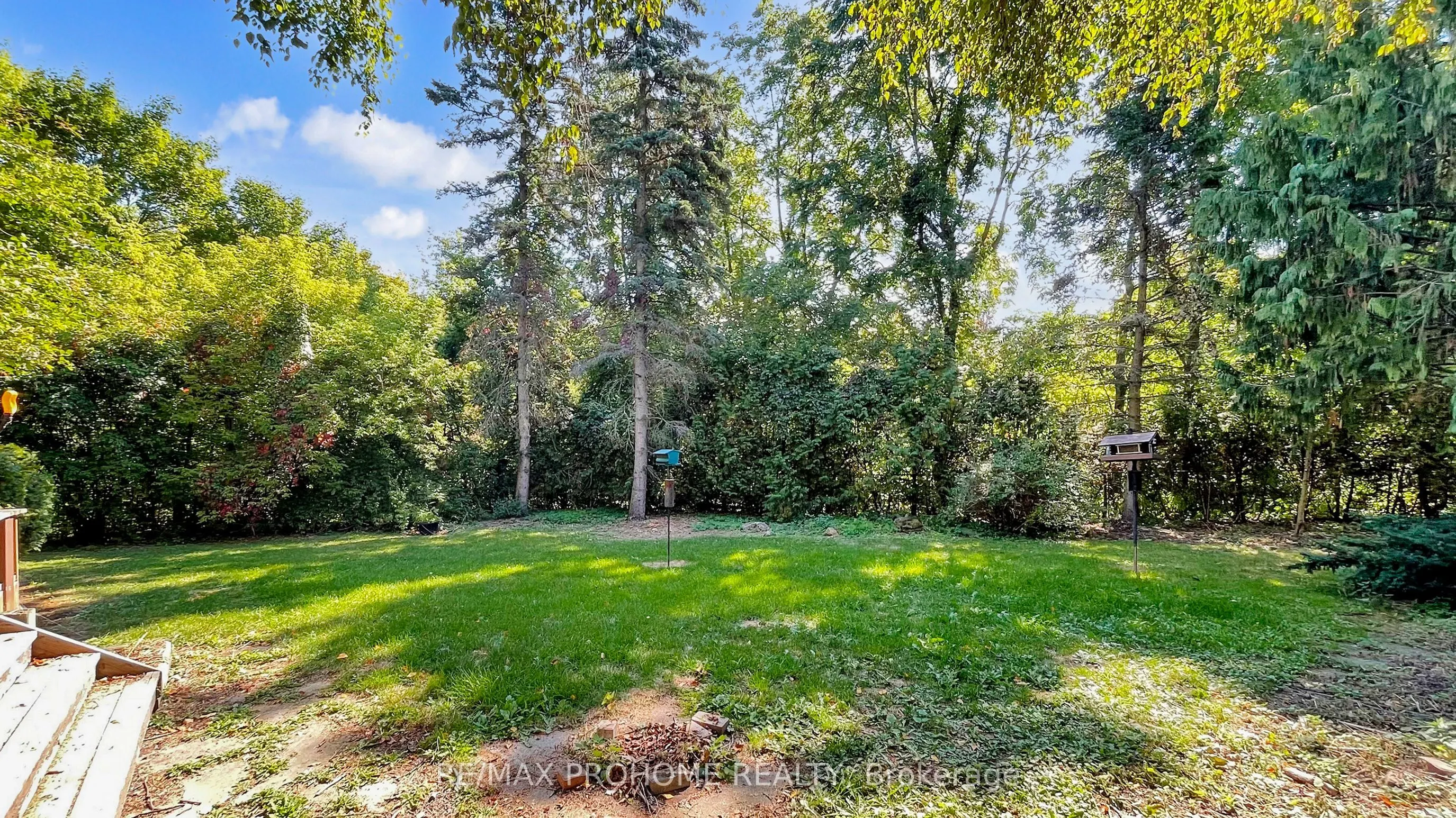 17 Eckardt Avenue