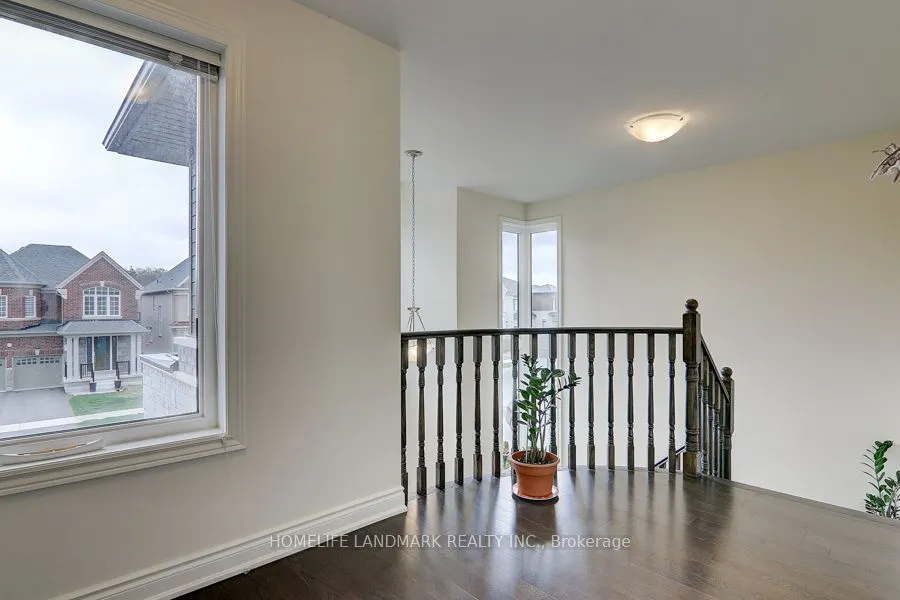 98 Beckett Avenue