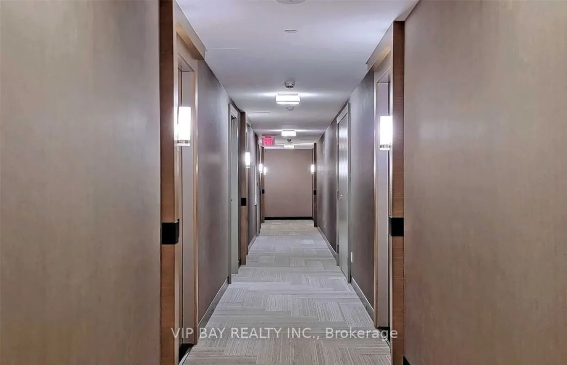 18 Uptown Drive, #1103
