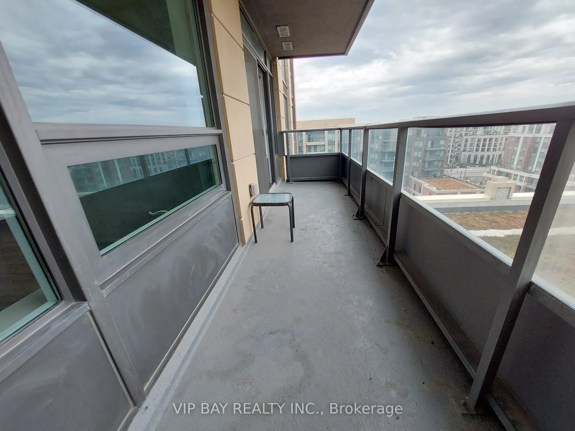 18 Uptown Drive, #1103