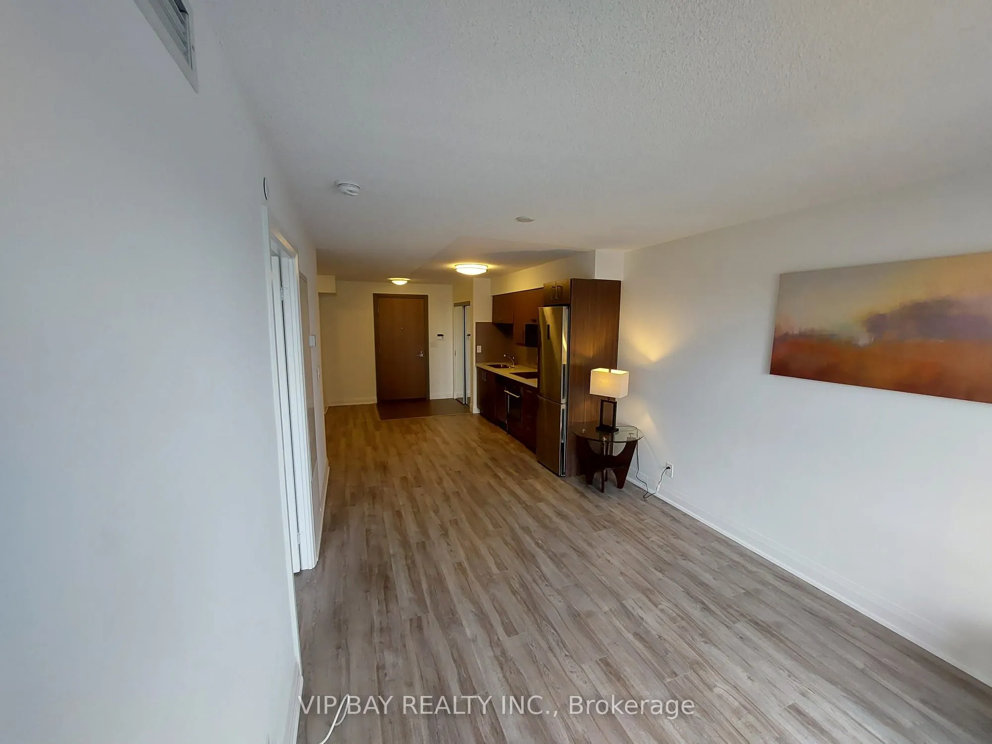 18 Uptown Drive, #1103