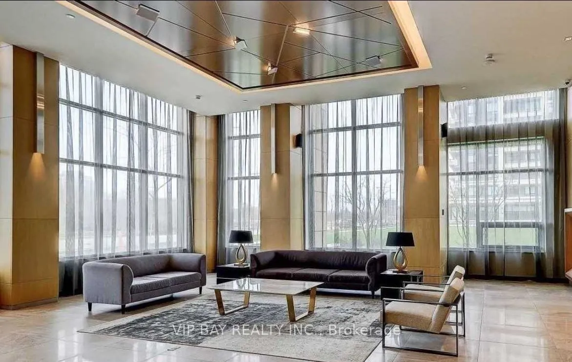 18 Uptown Drive, #1103