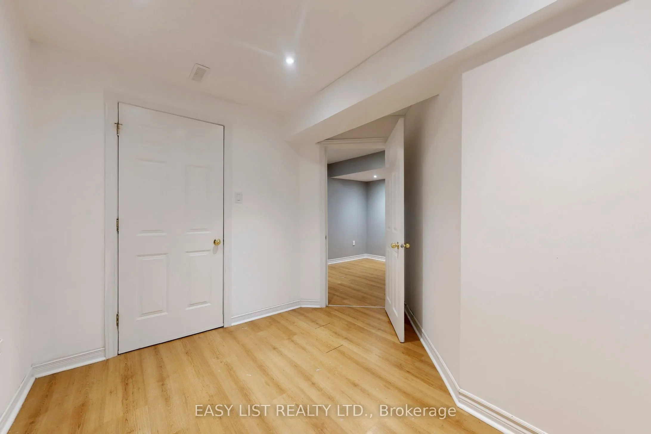 6 Kingshill #basement Road