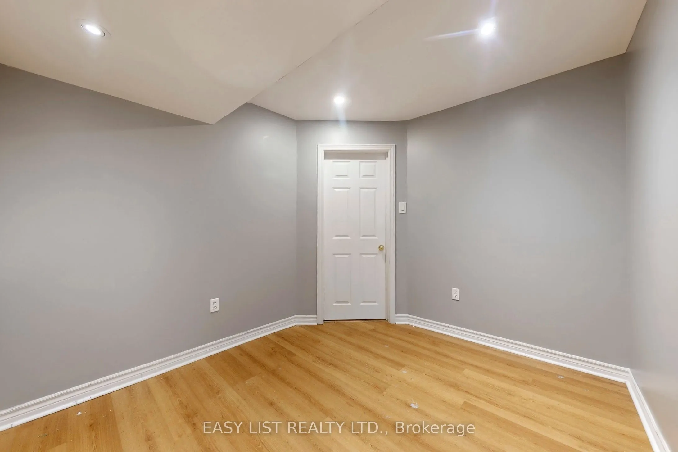6 Kingshill #basement Road