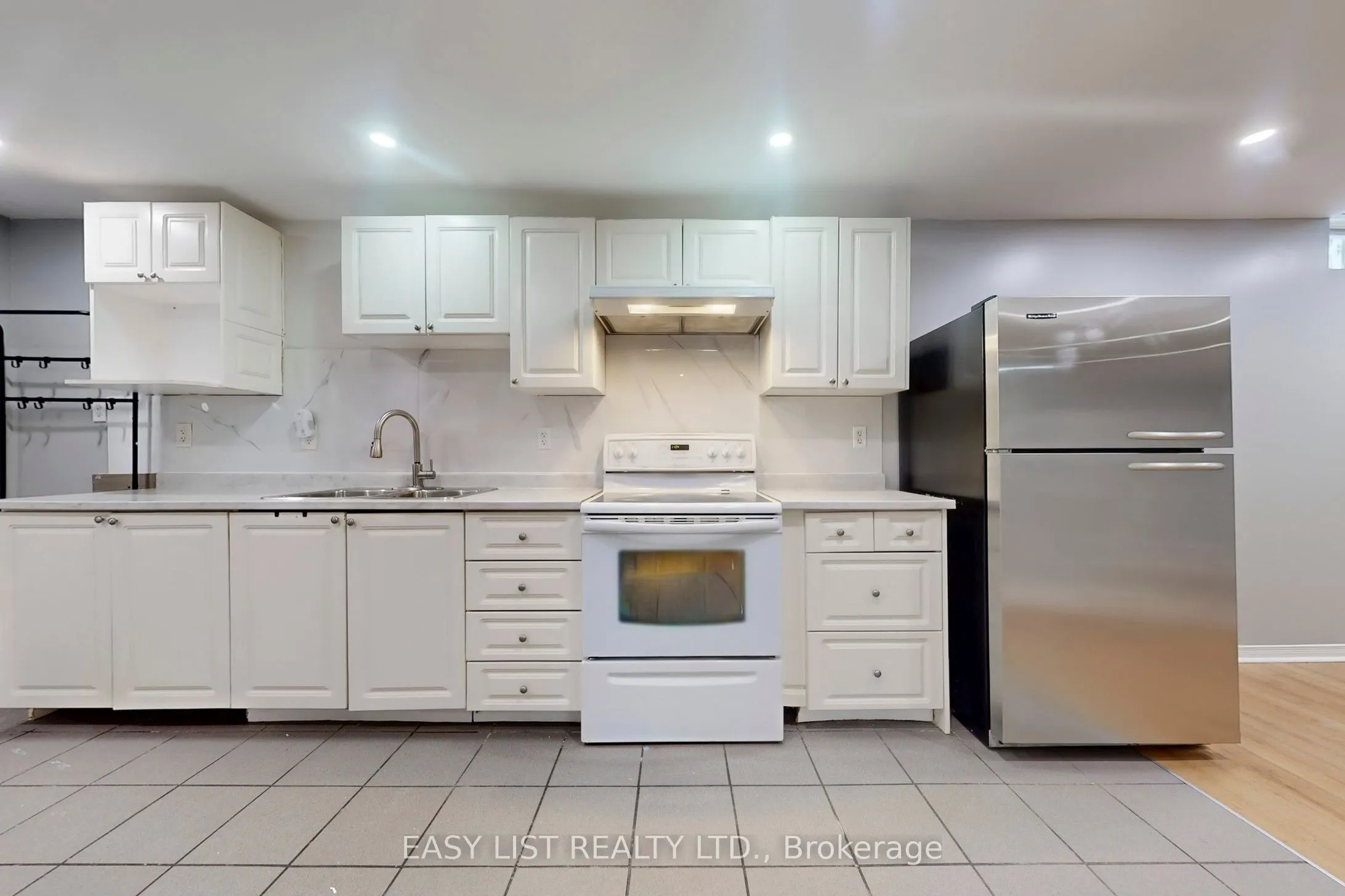 6 Kingshill #basement Road