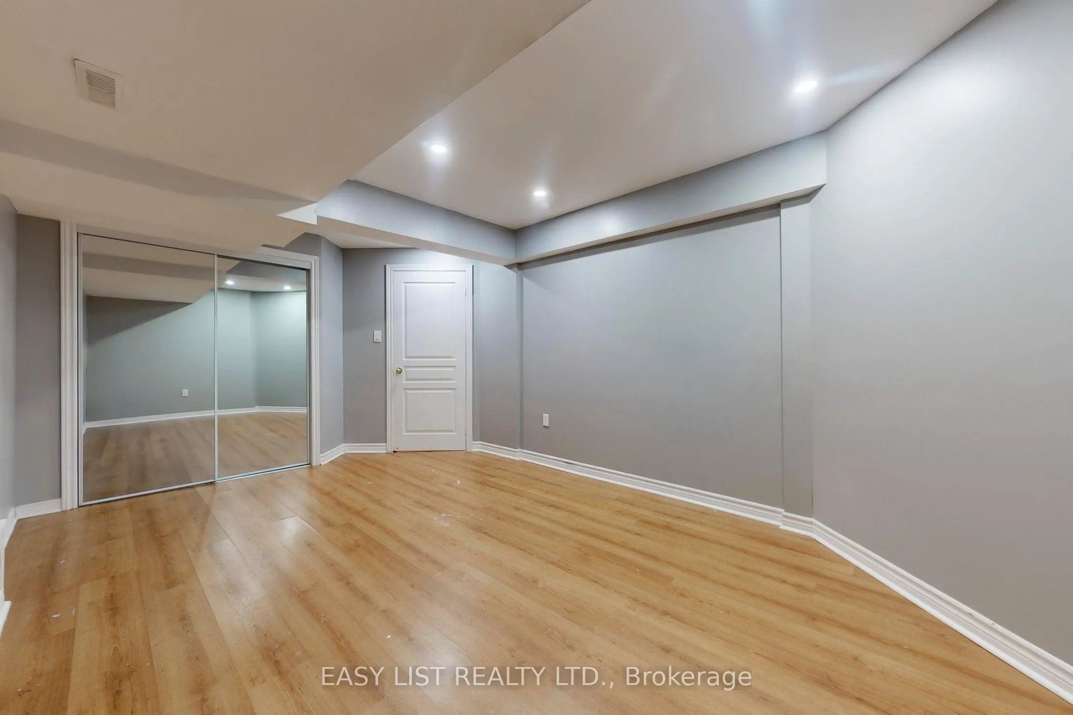 6 Kingshill #basement Road