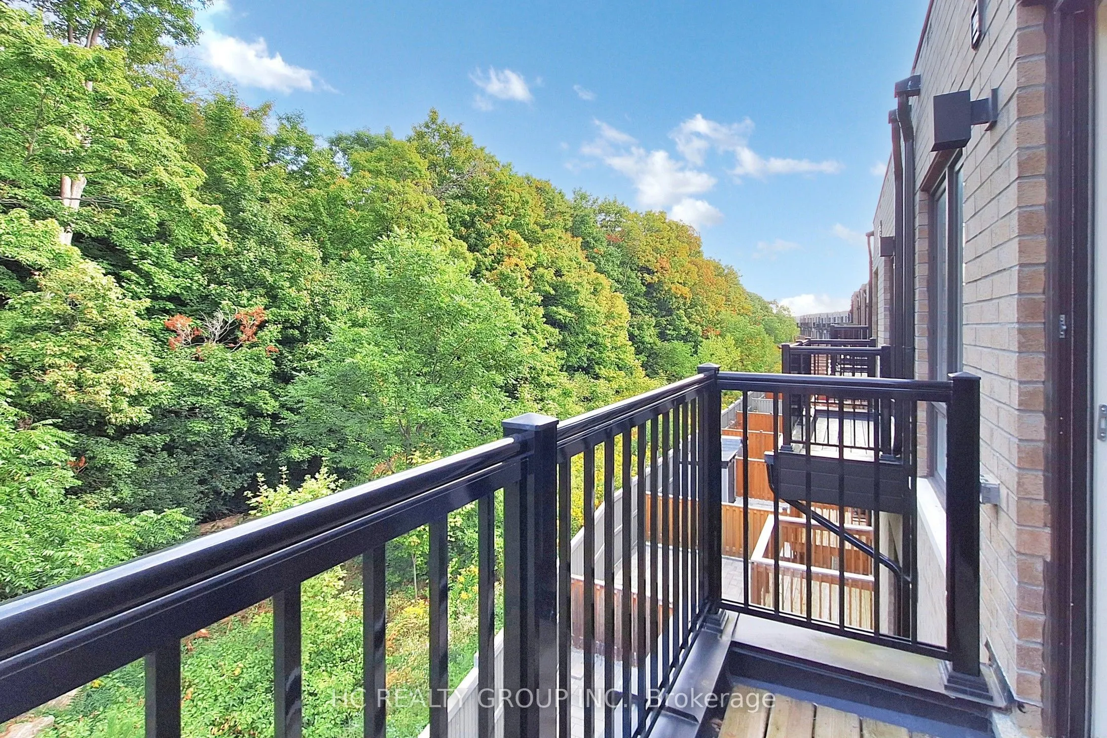 64 La Tache Crescent