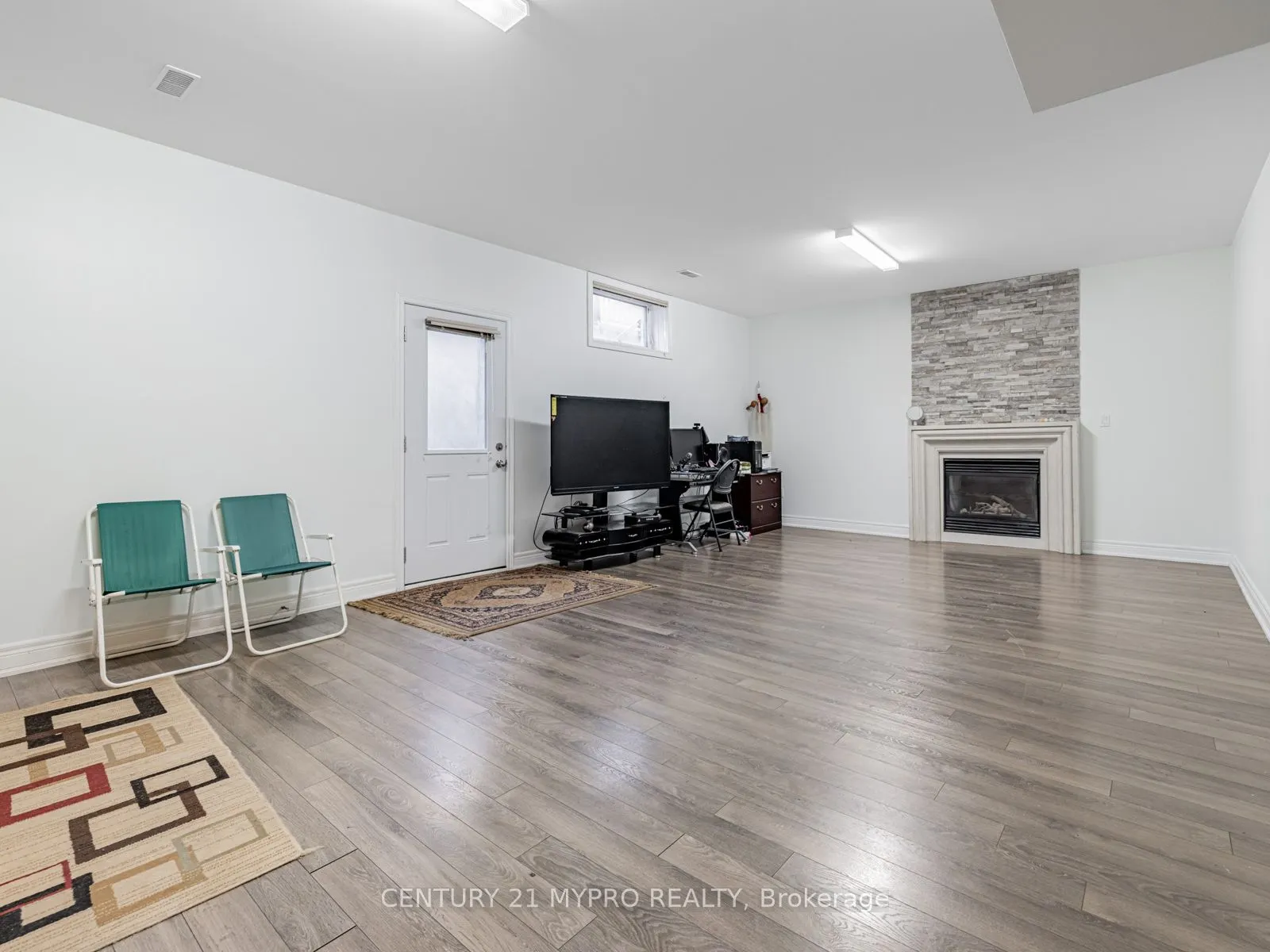 9A Anglin Drive