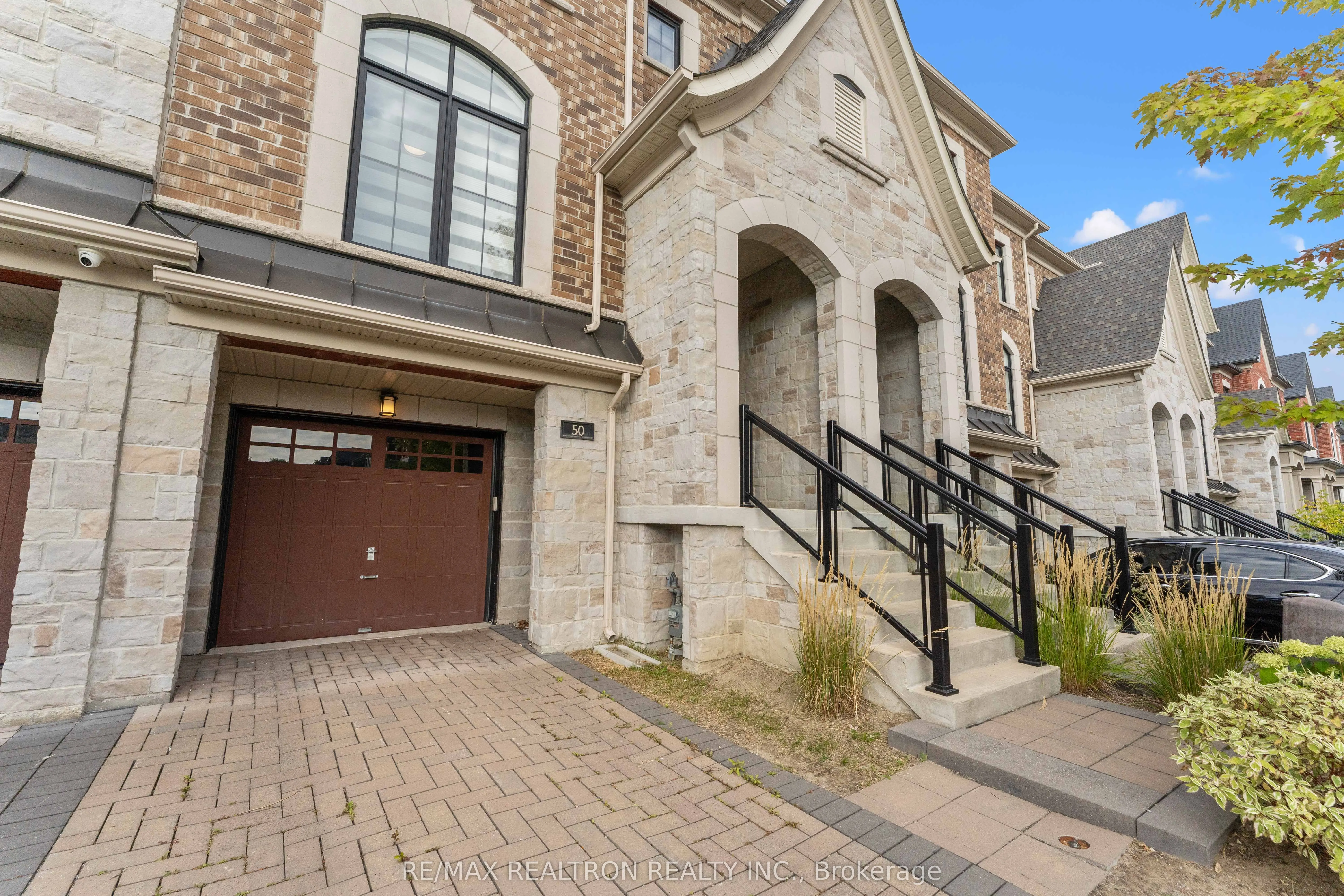 50 Duncombe Lane