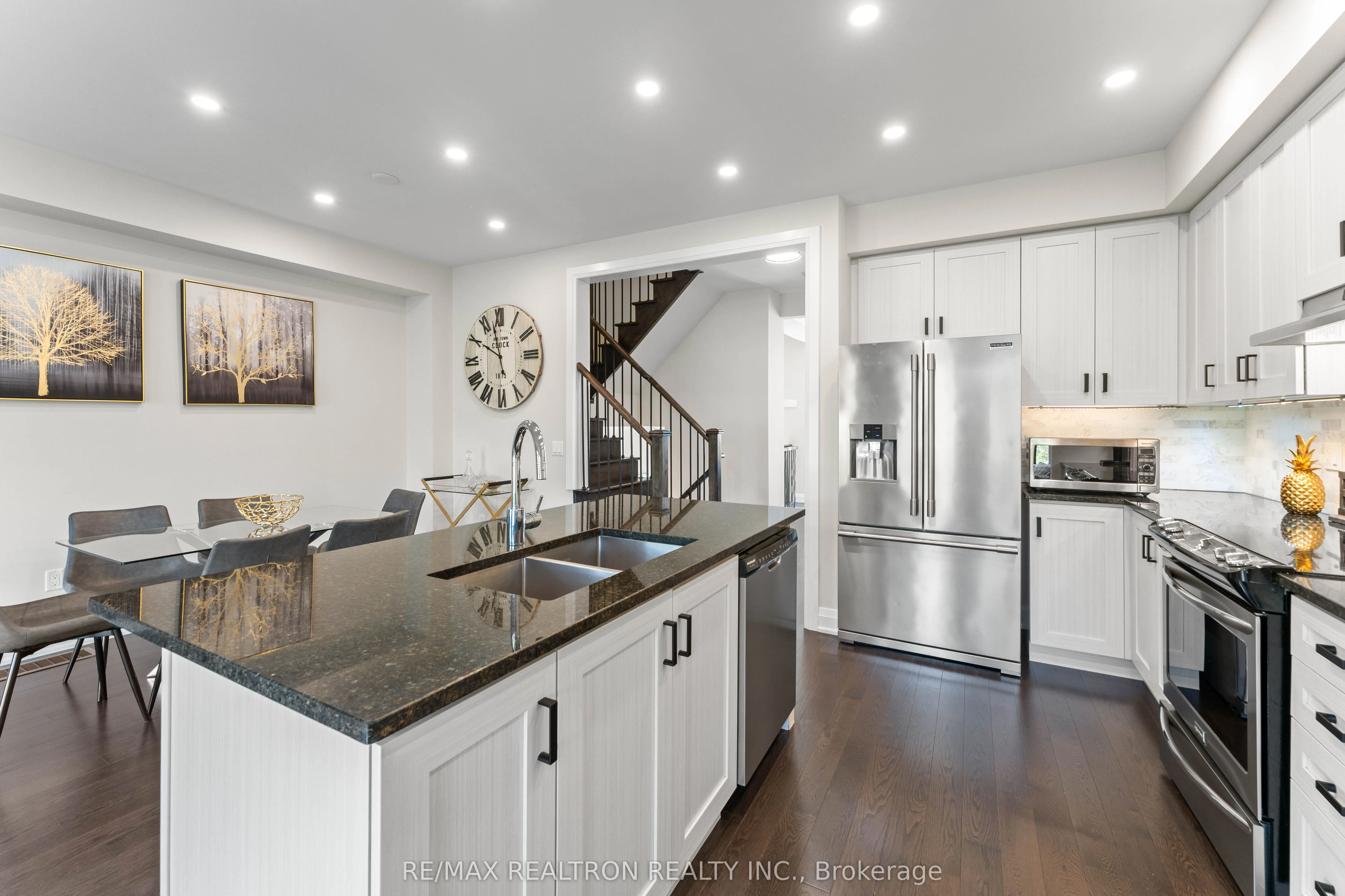 50 Duncombe Lane