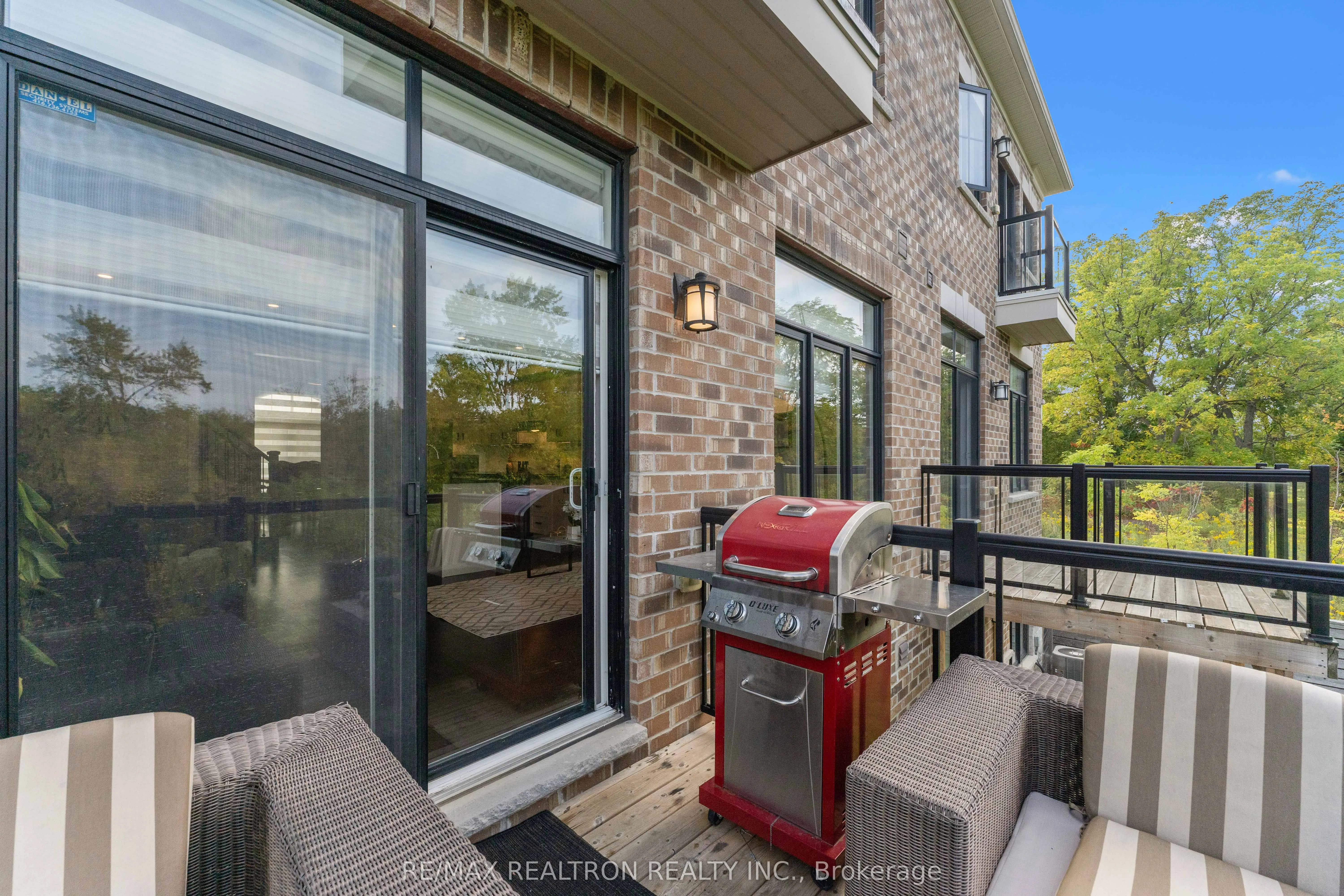 50 Duncombe Lane