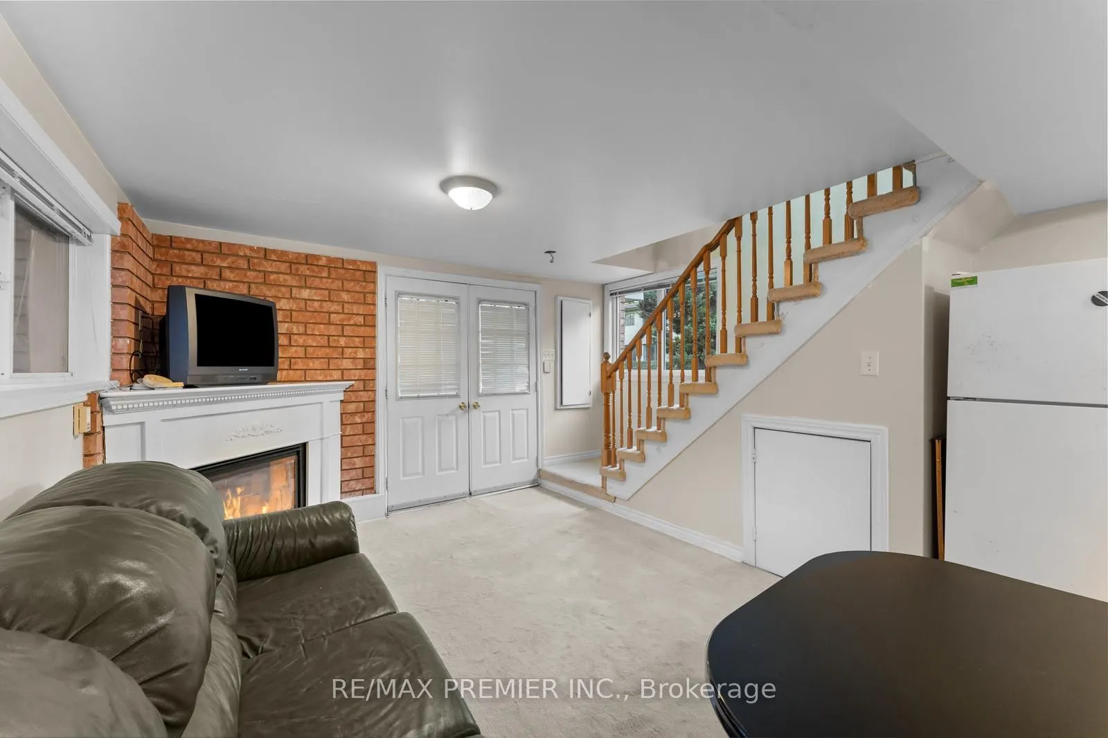 261 Sylvadene Parkway