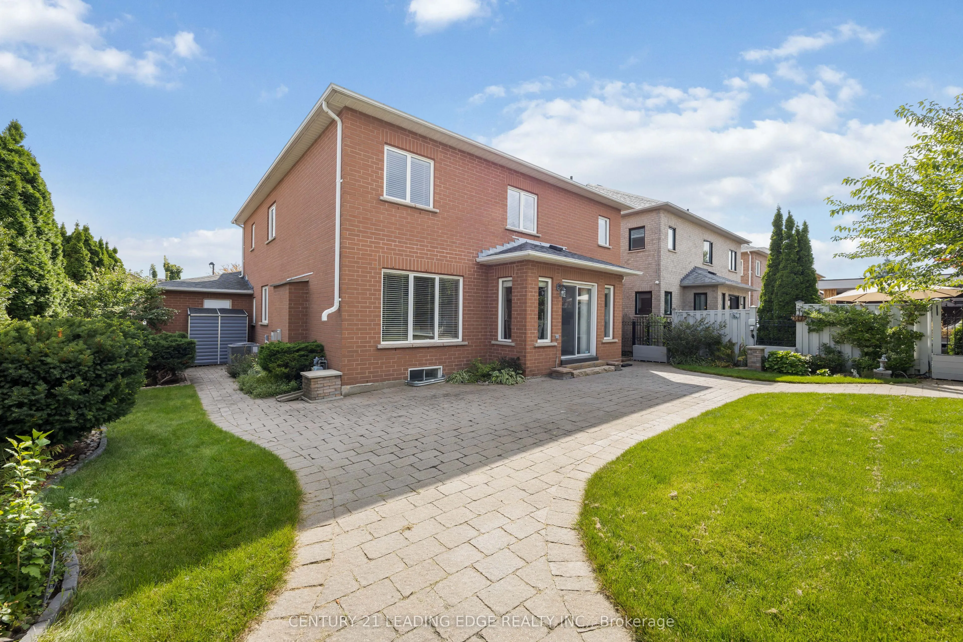 106 Noble Prince Place