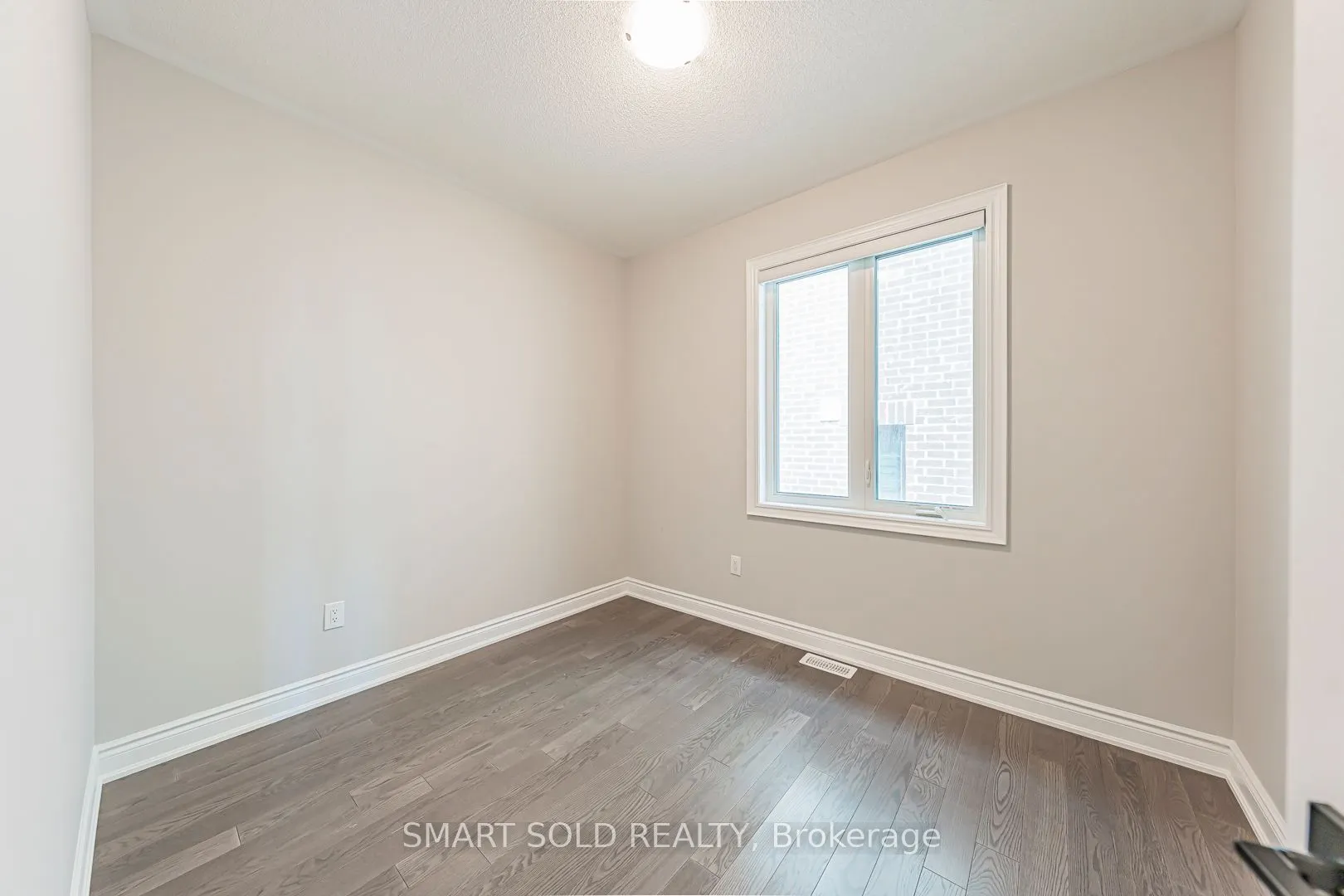 5 Erin Ridge Court