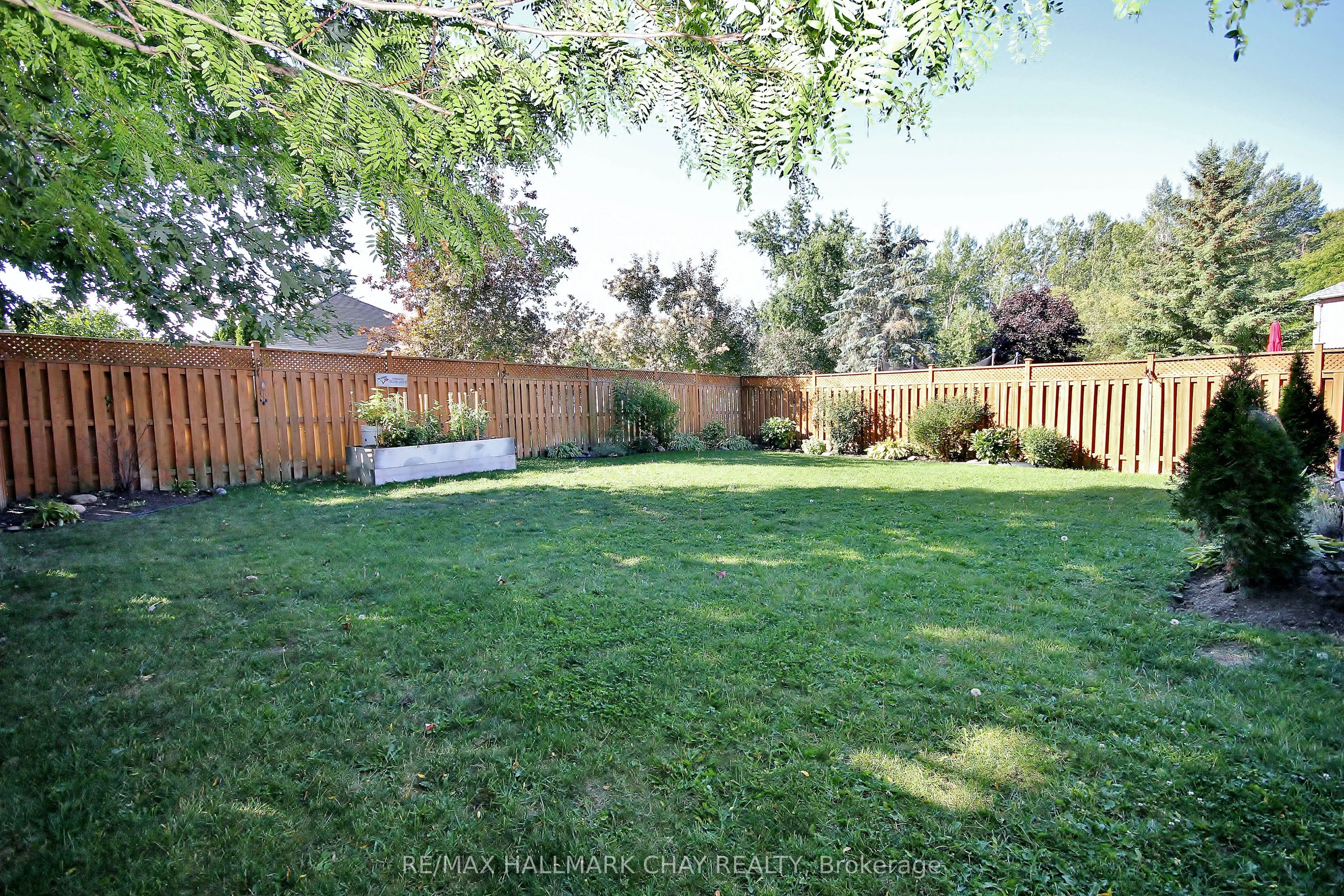 1084 Winnifred Court
