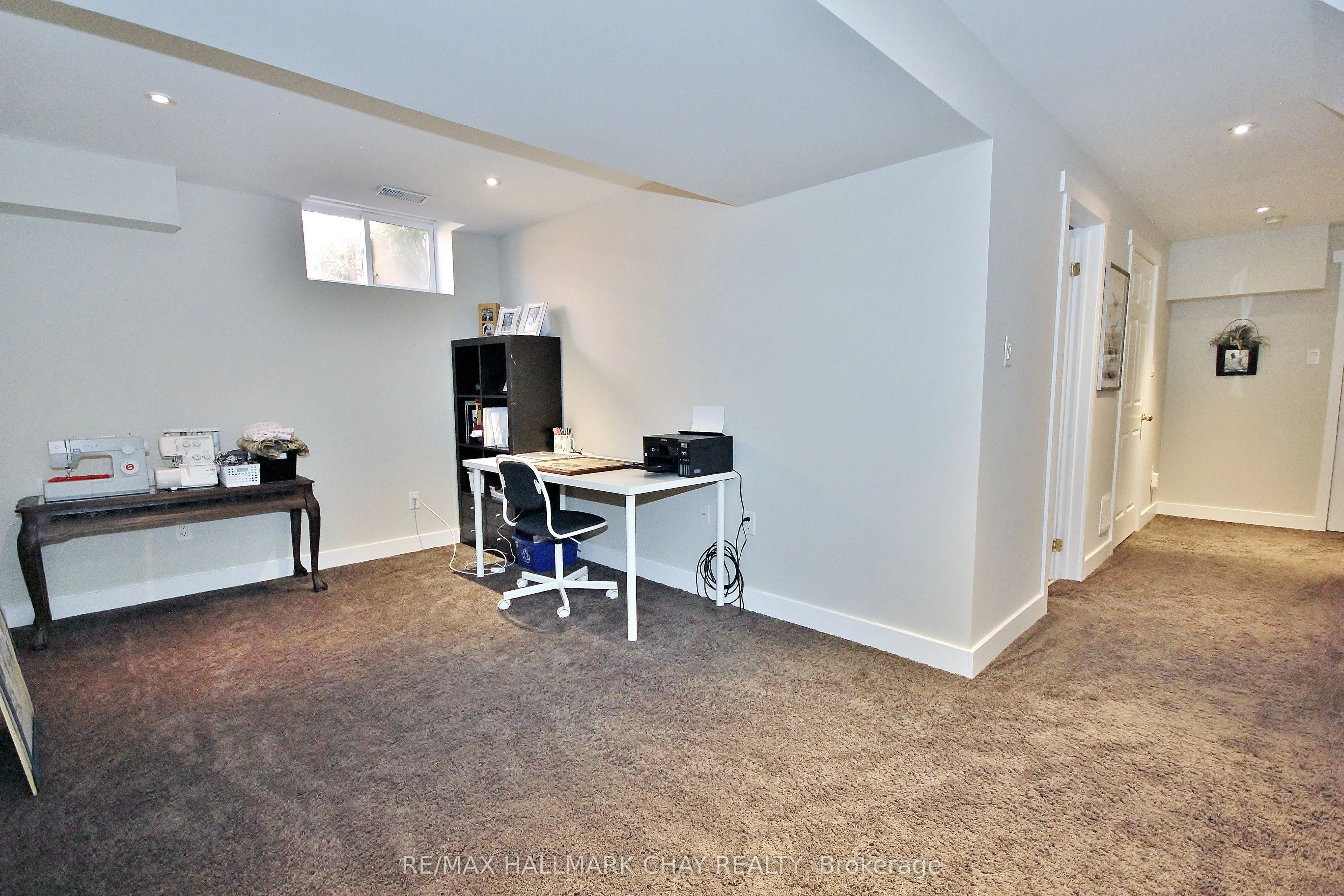 1084 Winnifred Court