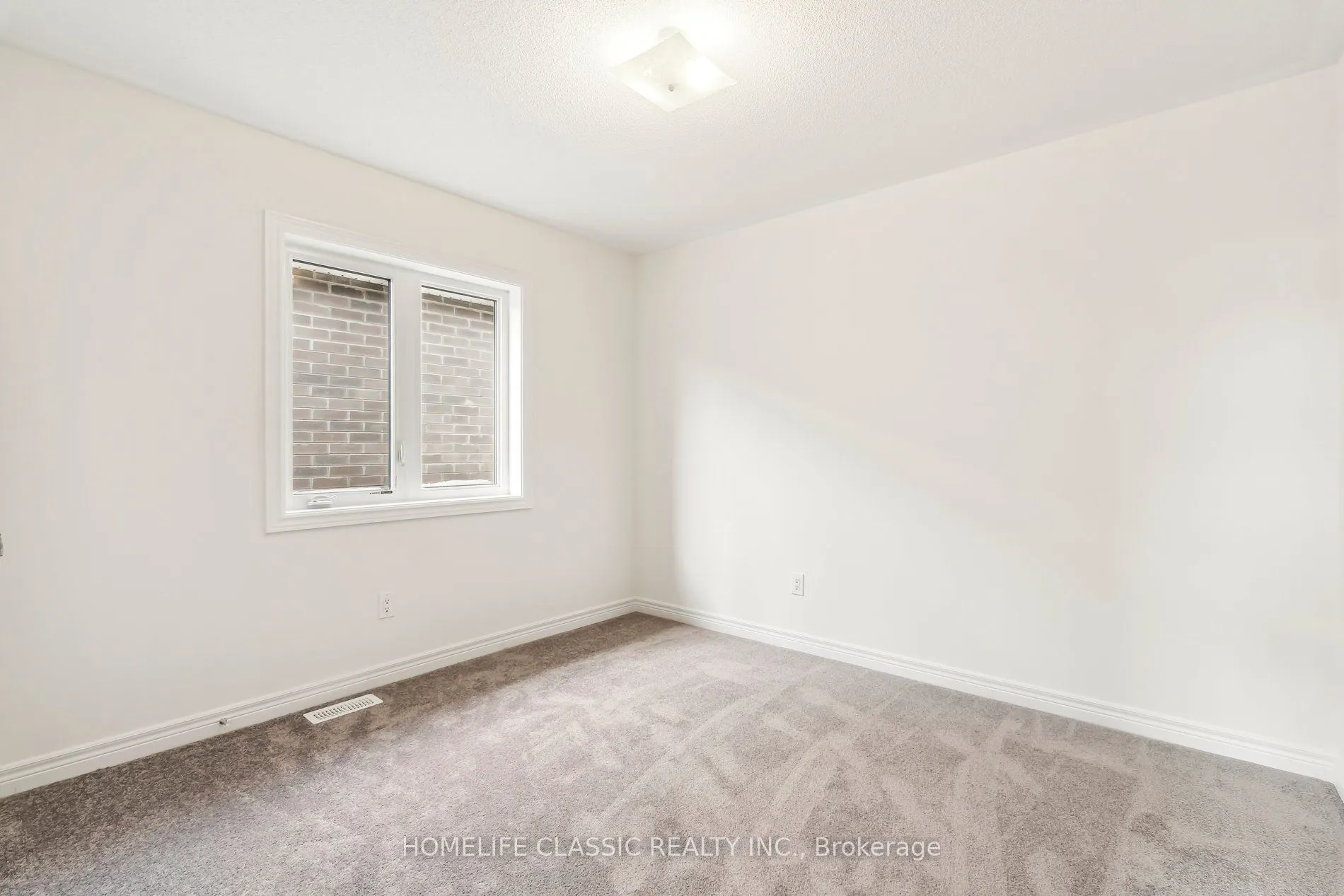 1286 Davis Loop